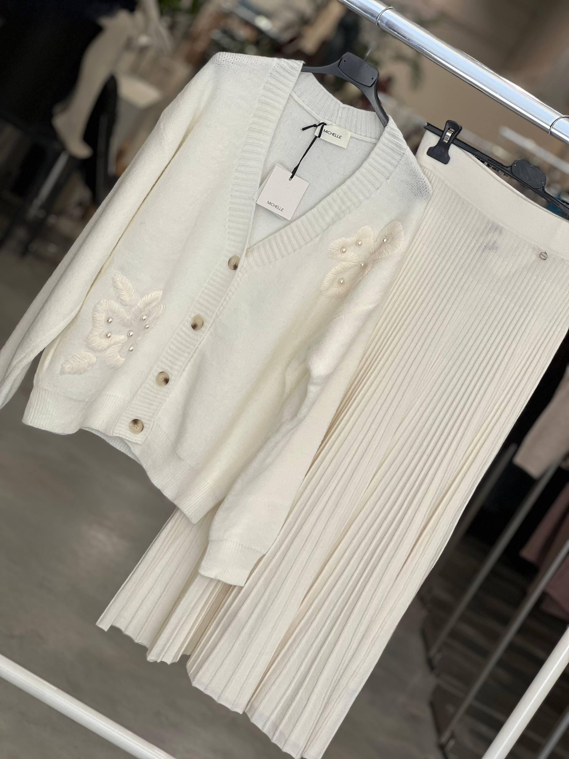 Amelie Follies (Michelle)