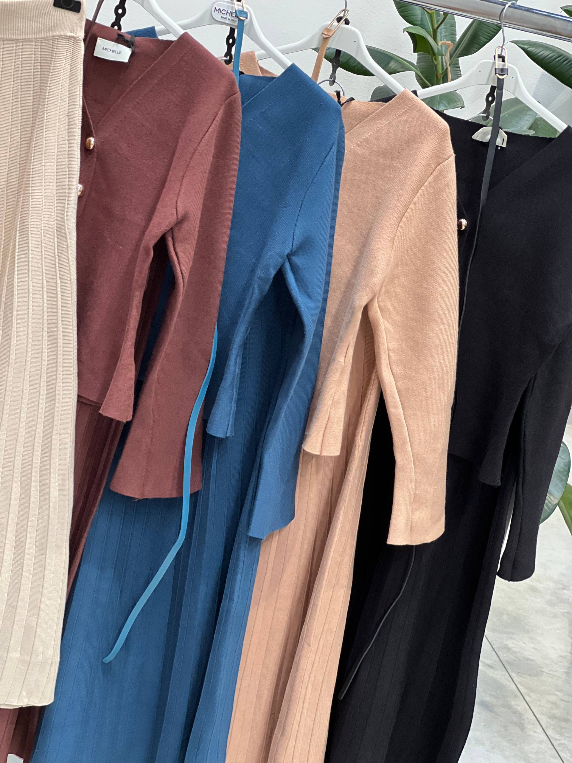 Amelie Follies (Michelle)