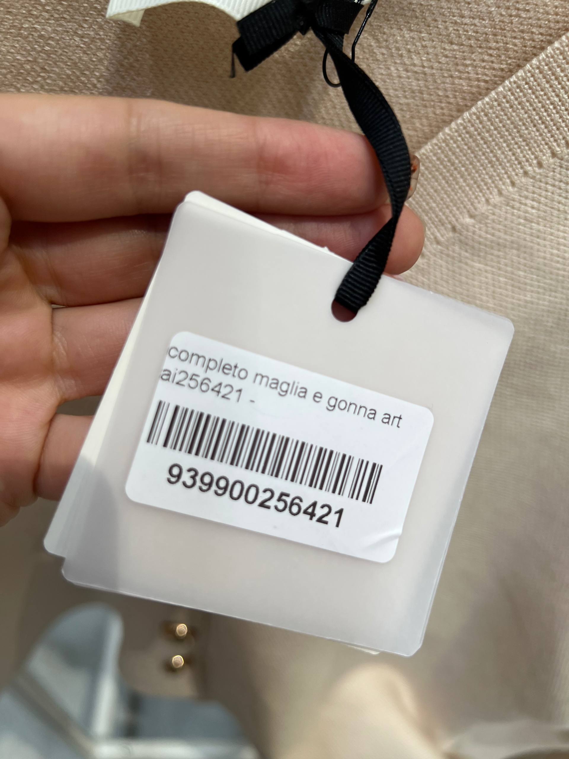 Amelie Follies (Michelle)