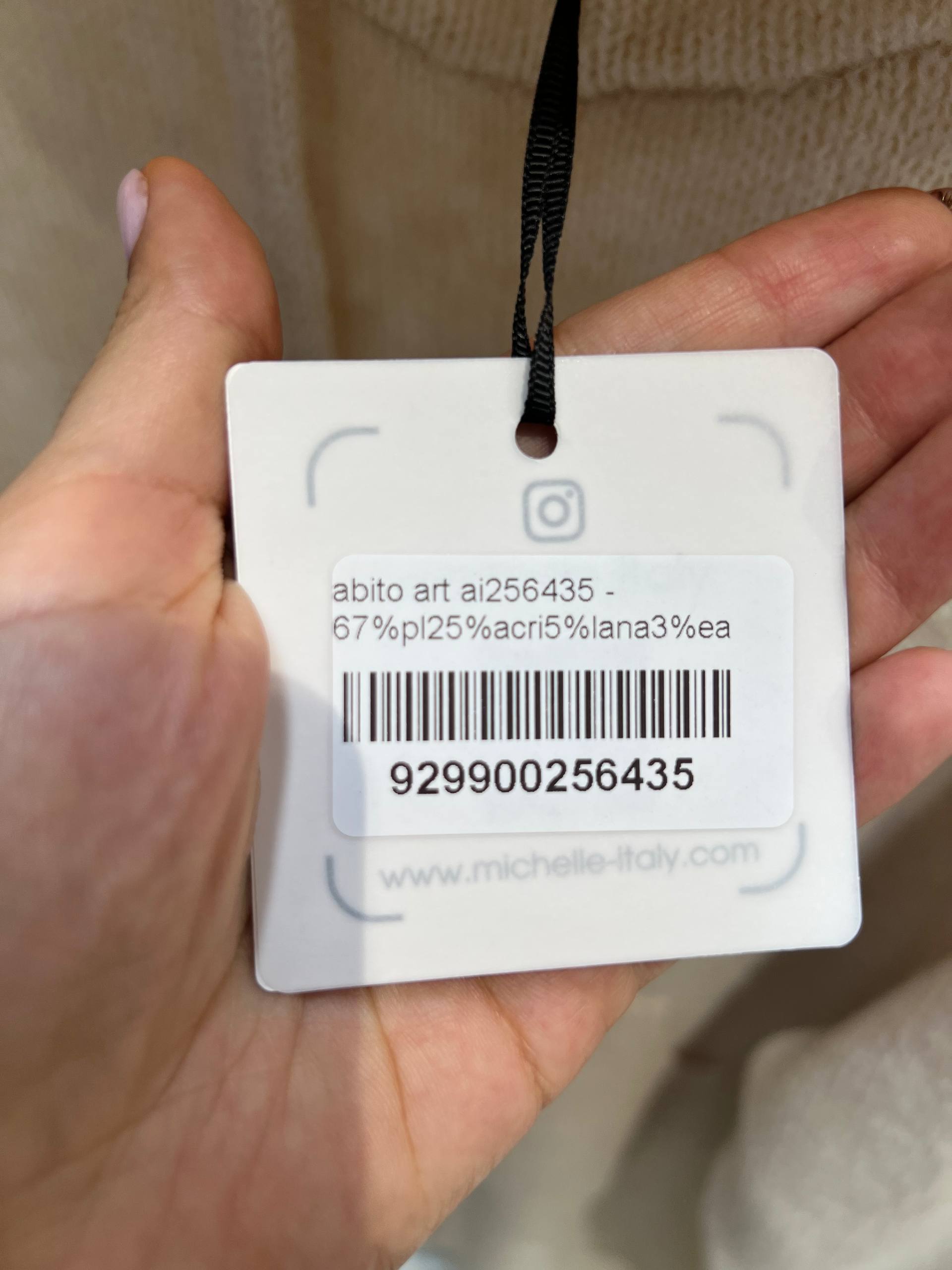 Amelie Follies (Michelle)