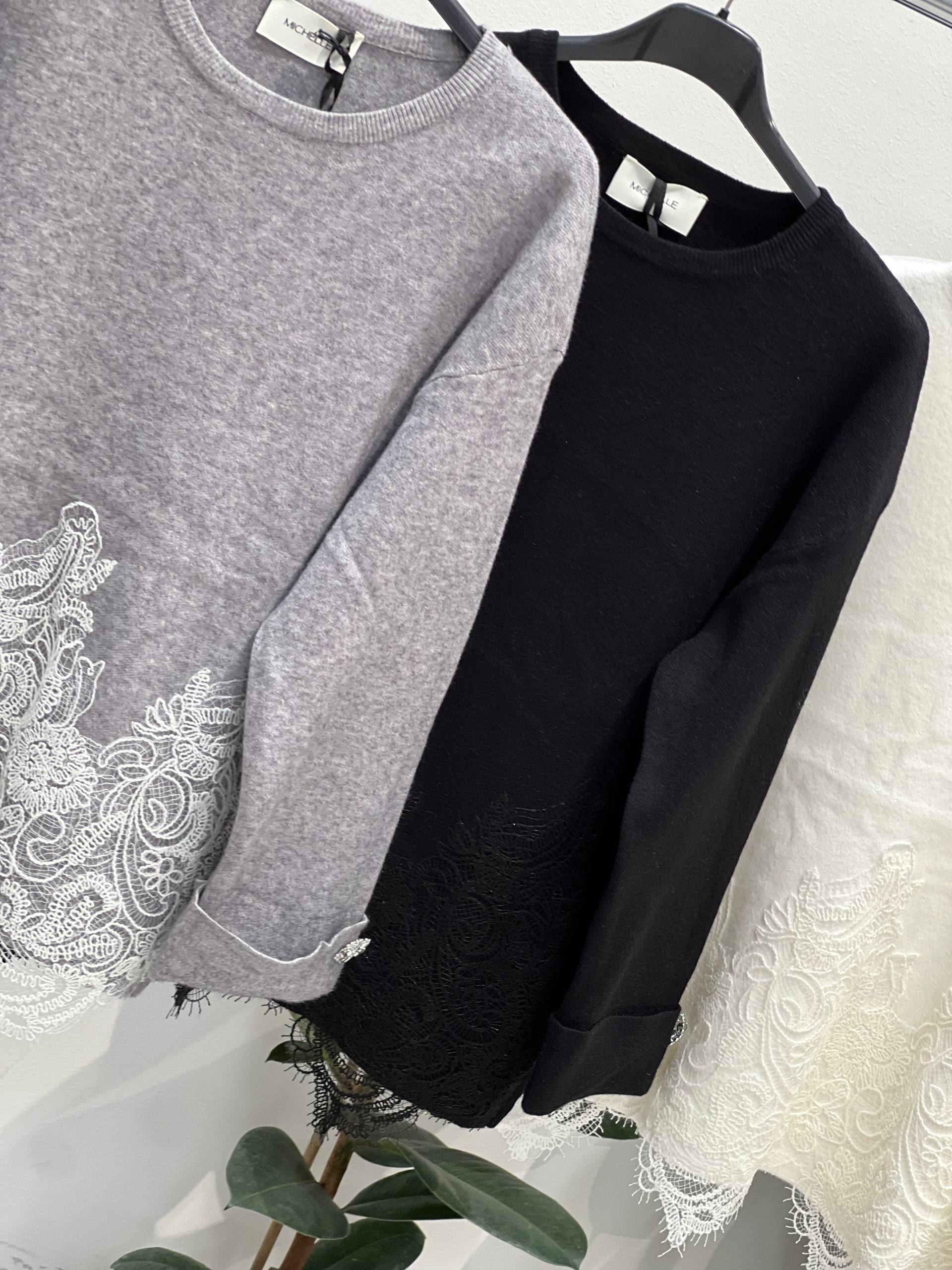 Amelie Follies (Michelle)