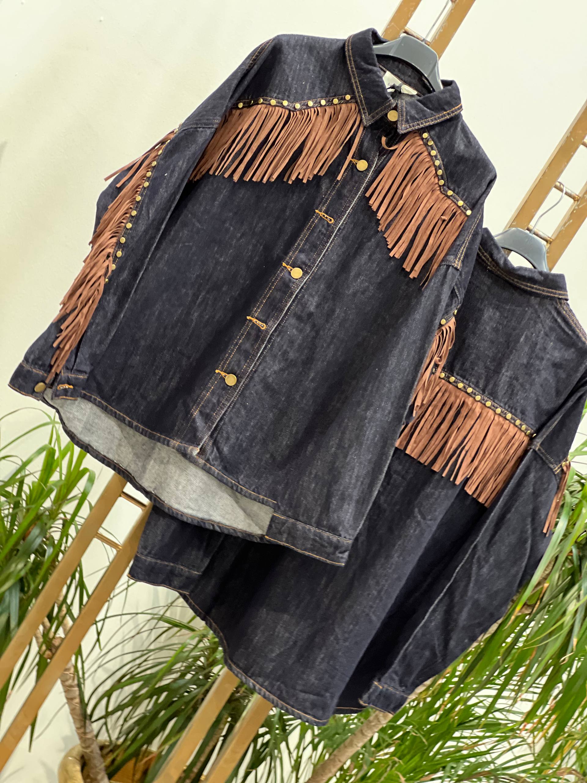 Amelie Follies (Michelle)