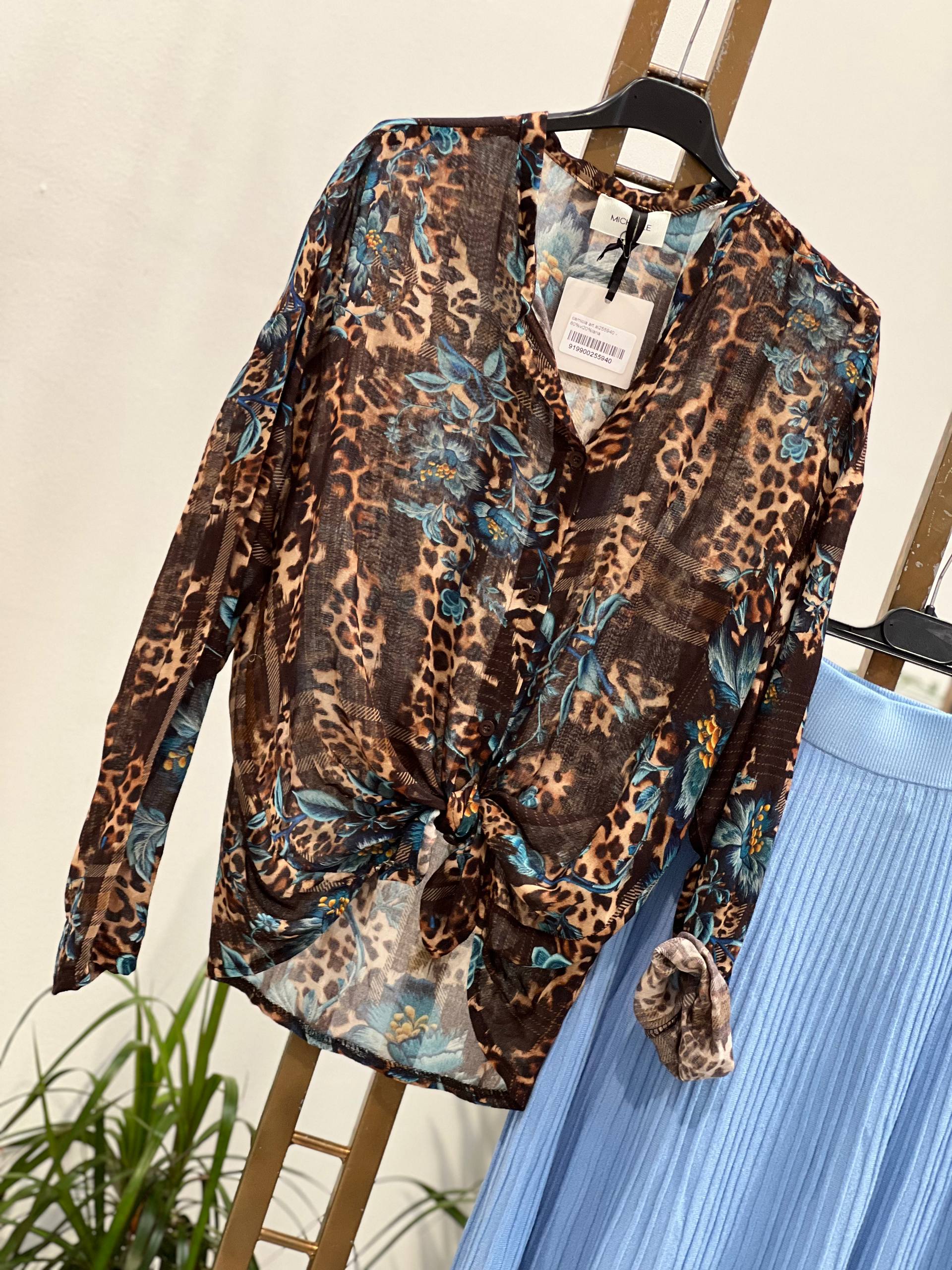 Amelie Follies (Michelle)