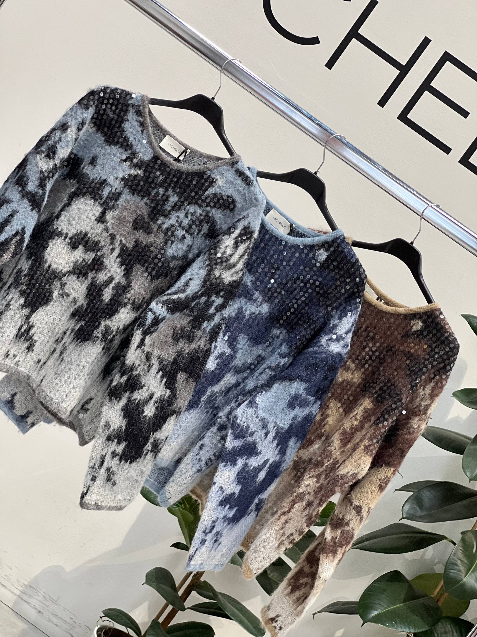 Amelie Follies (Michelle)