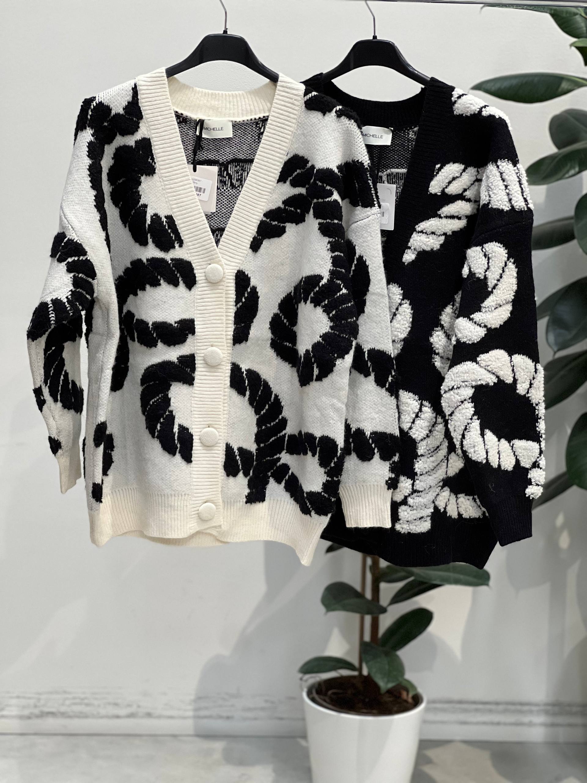 Amelie Follies (Michelle)