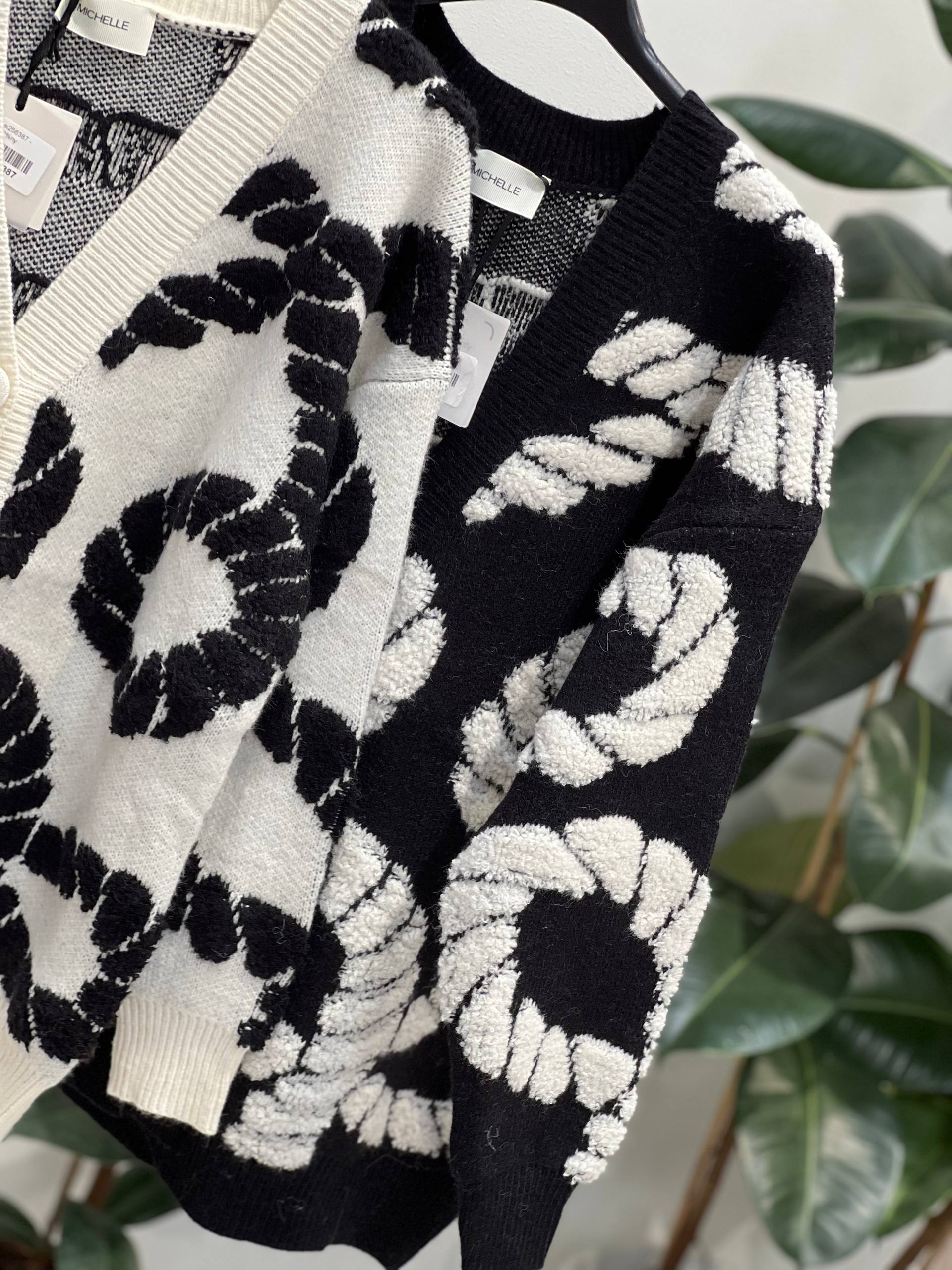 Amelie Follies (Michelle)