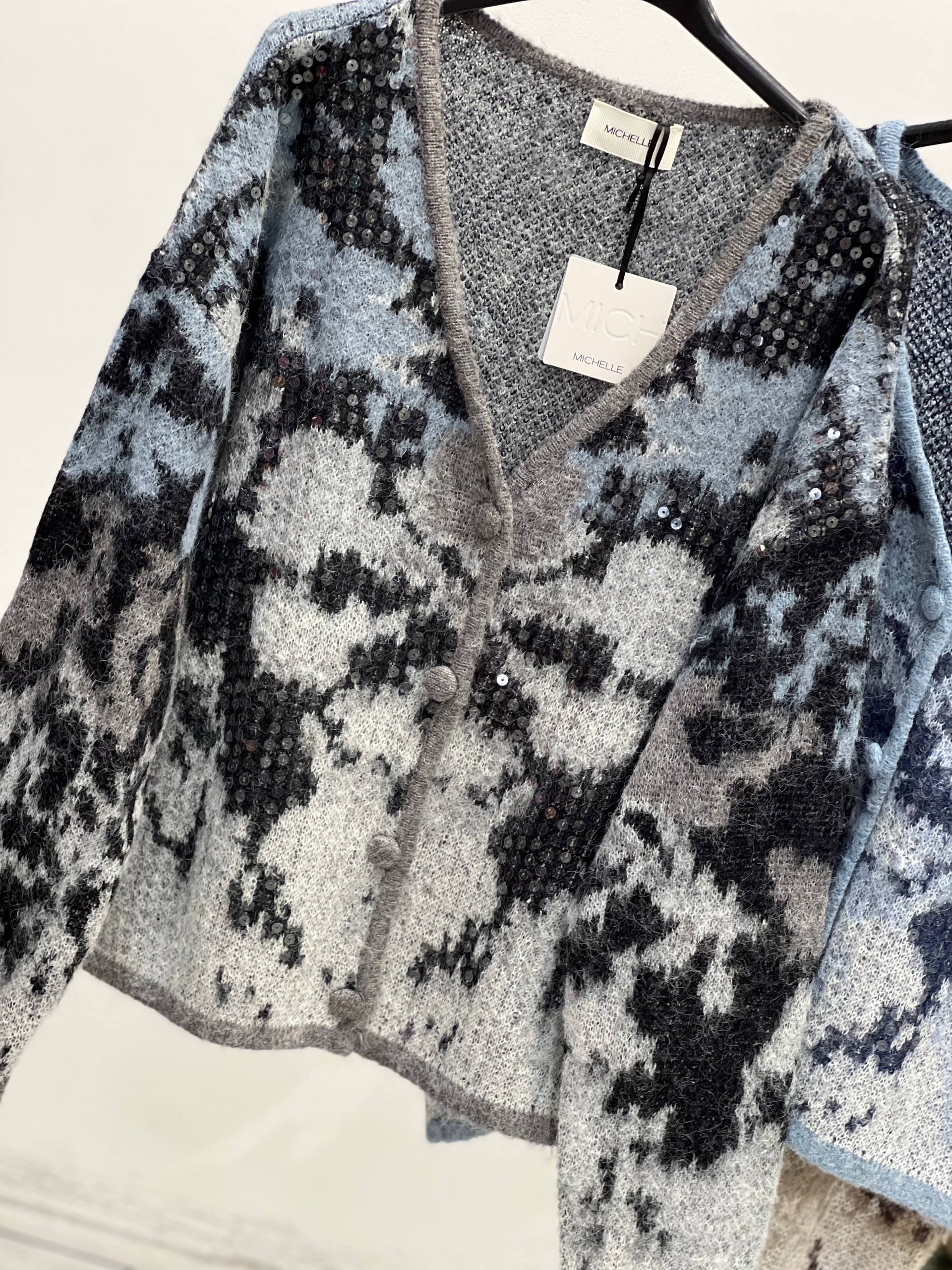 Amelie Follies (Michelle)