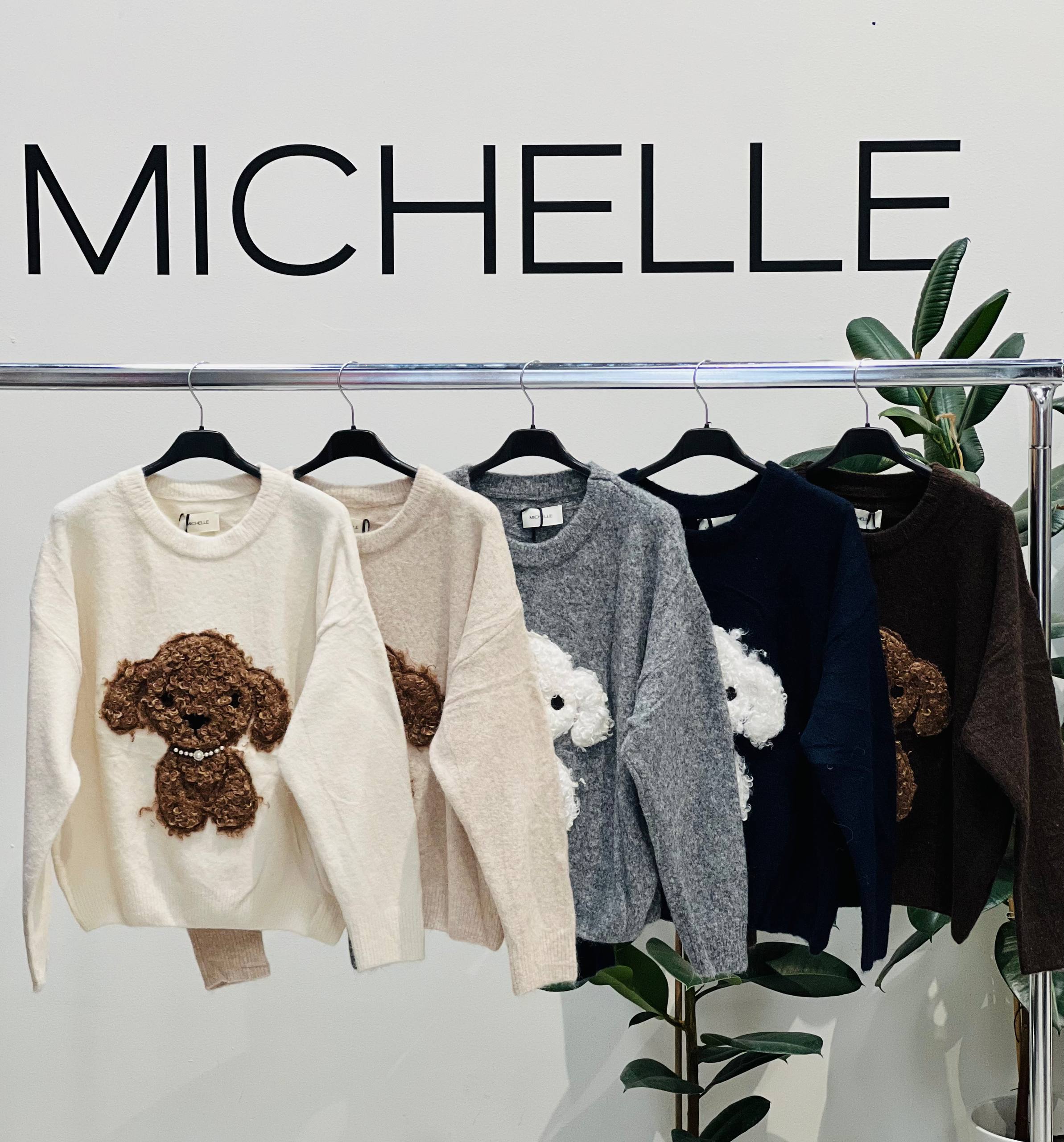 Amelie Follies (Michelle)