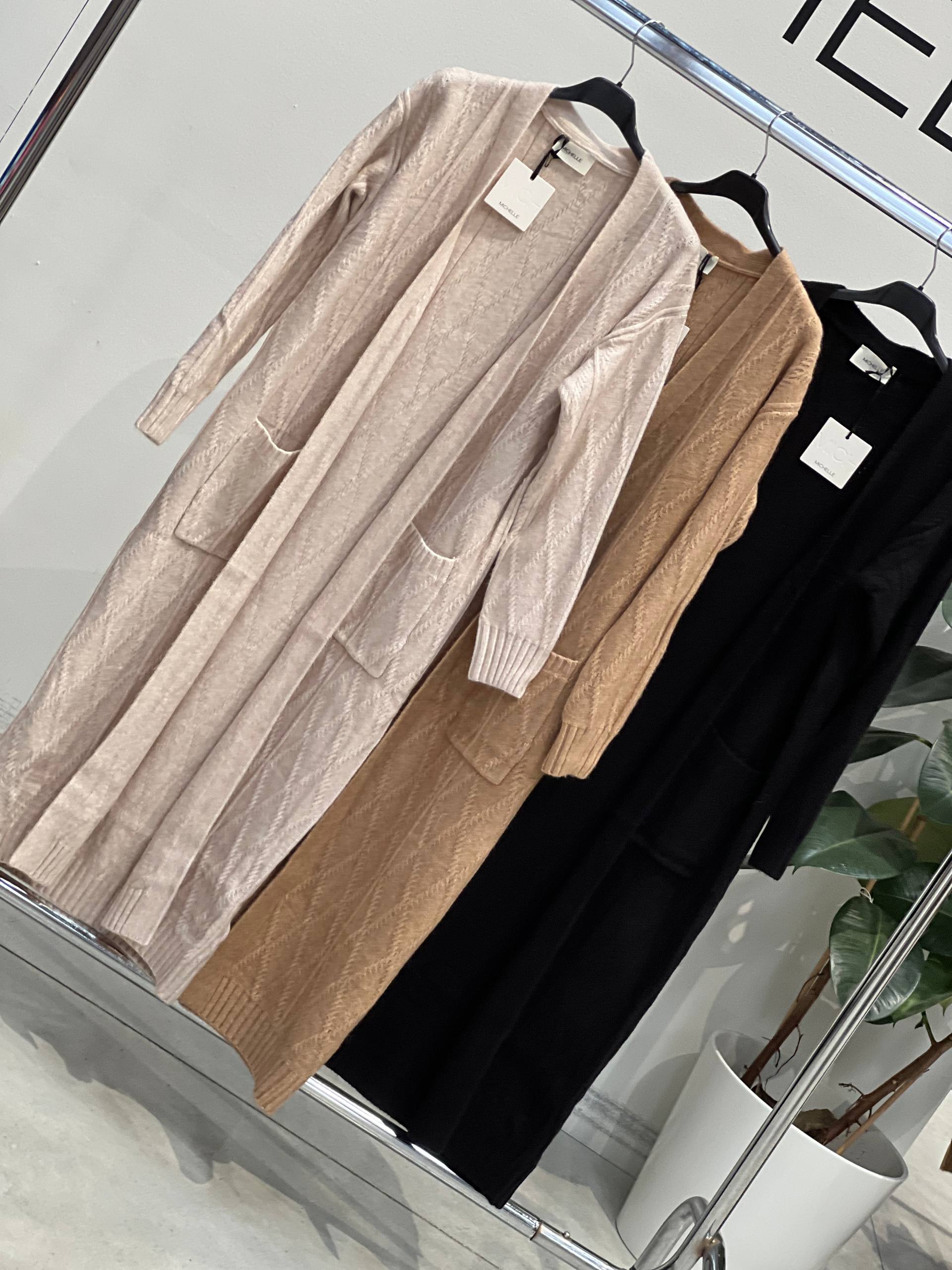 Amelie Follies (Michelle)