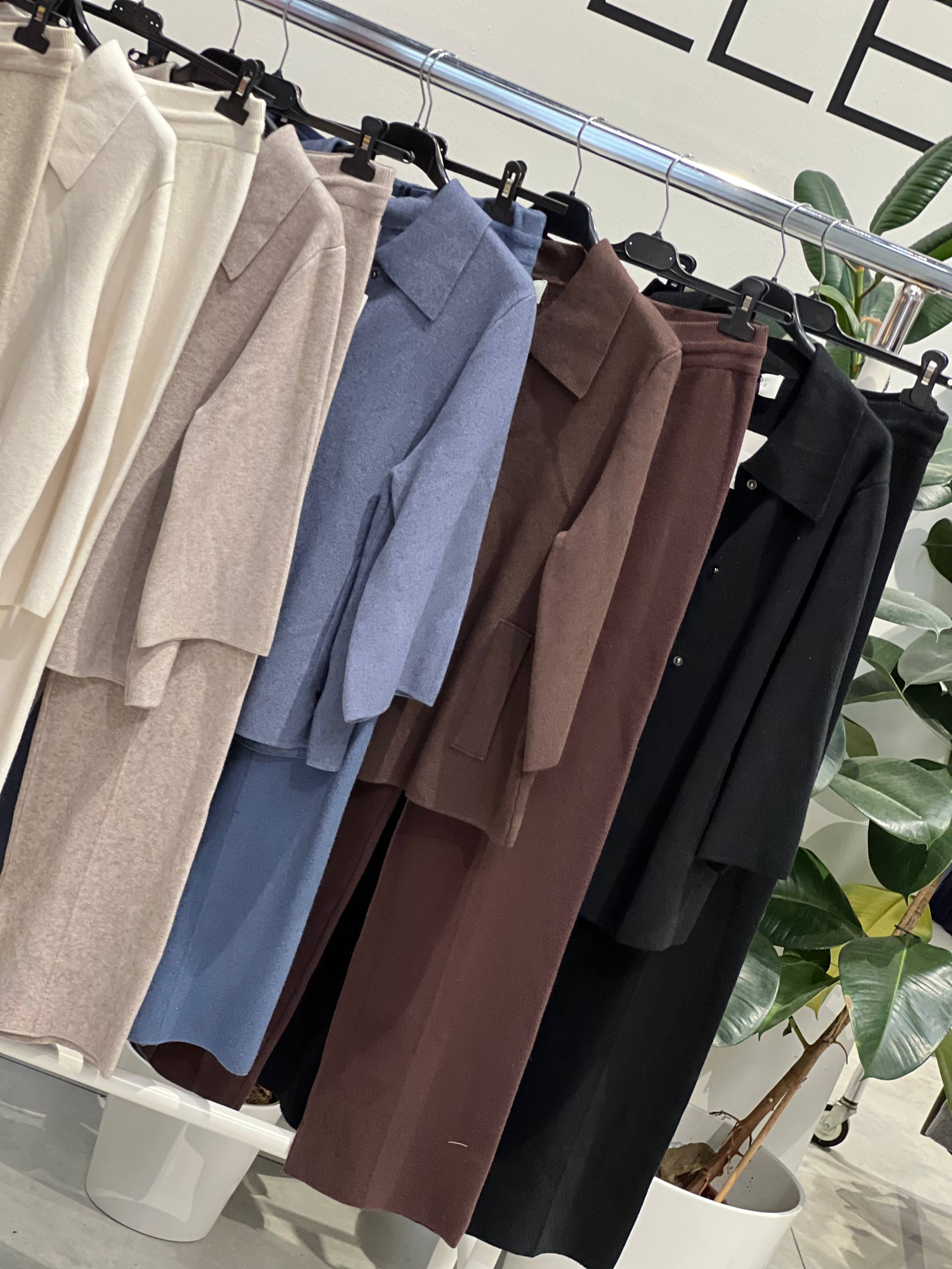 Amelie Follies (Michelle)