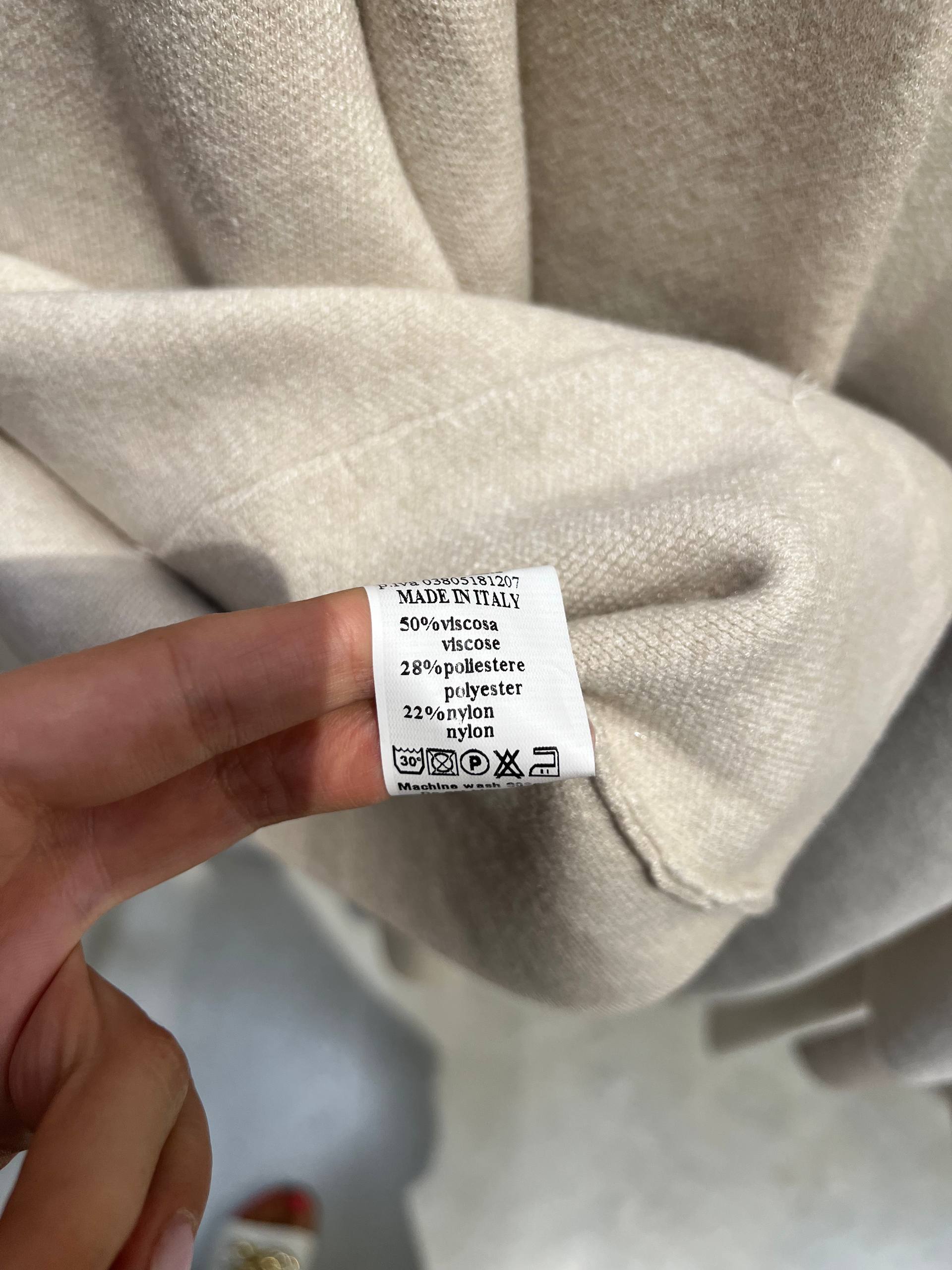 Amelie Follies (Michelle)