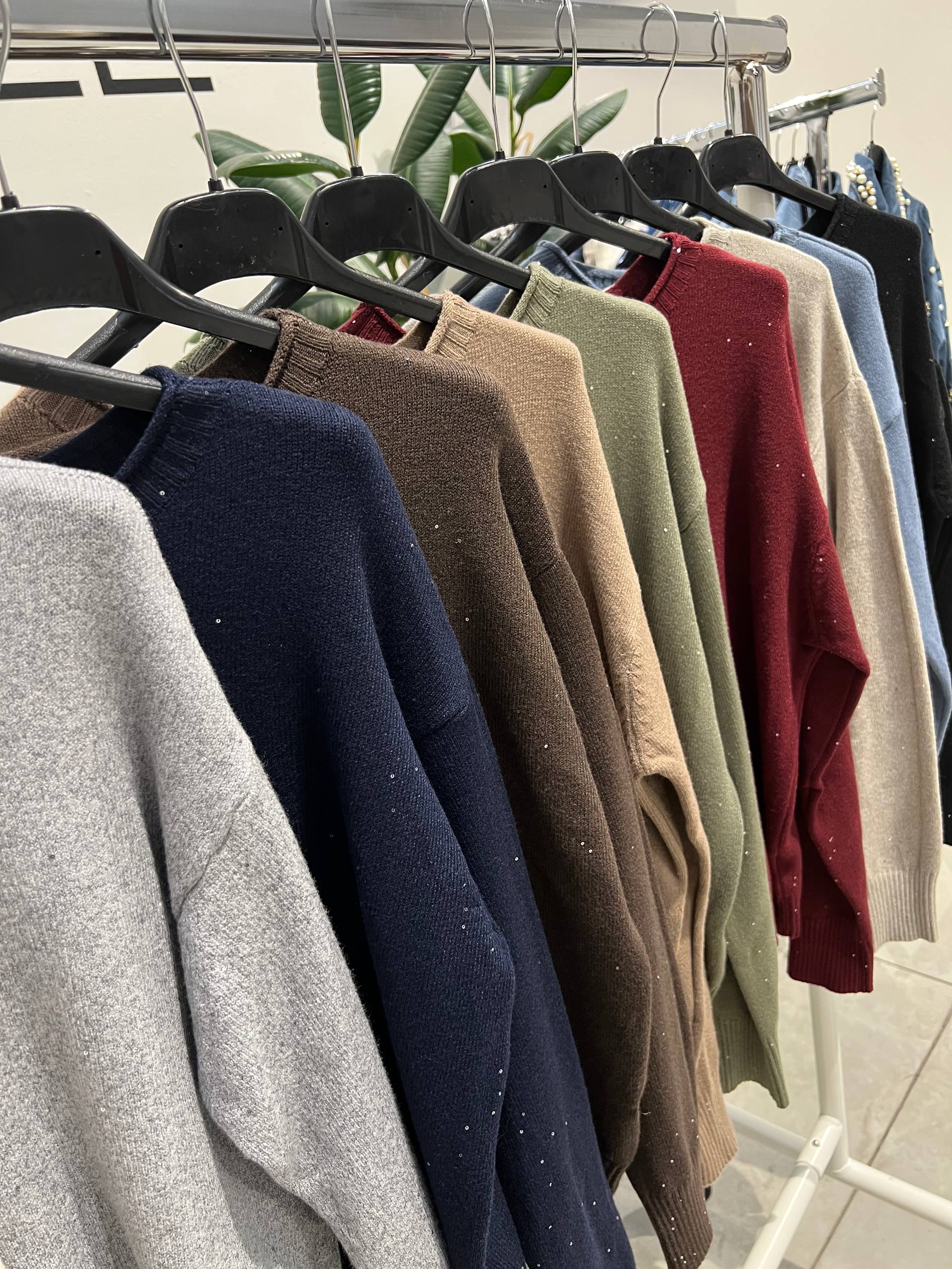 Amelie Follies (Michelle)