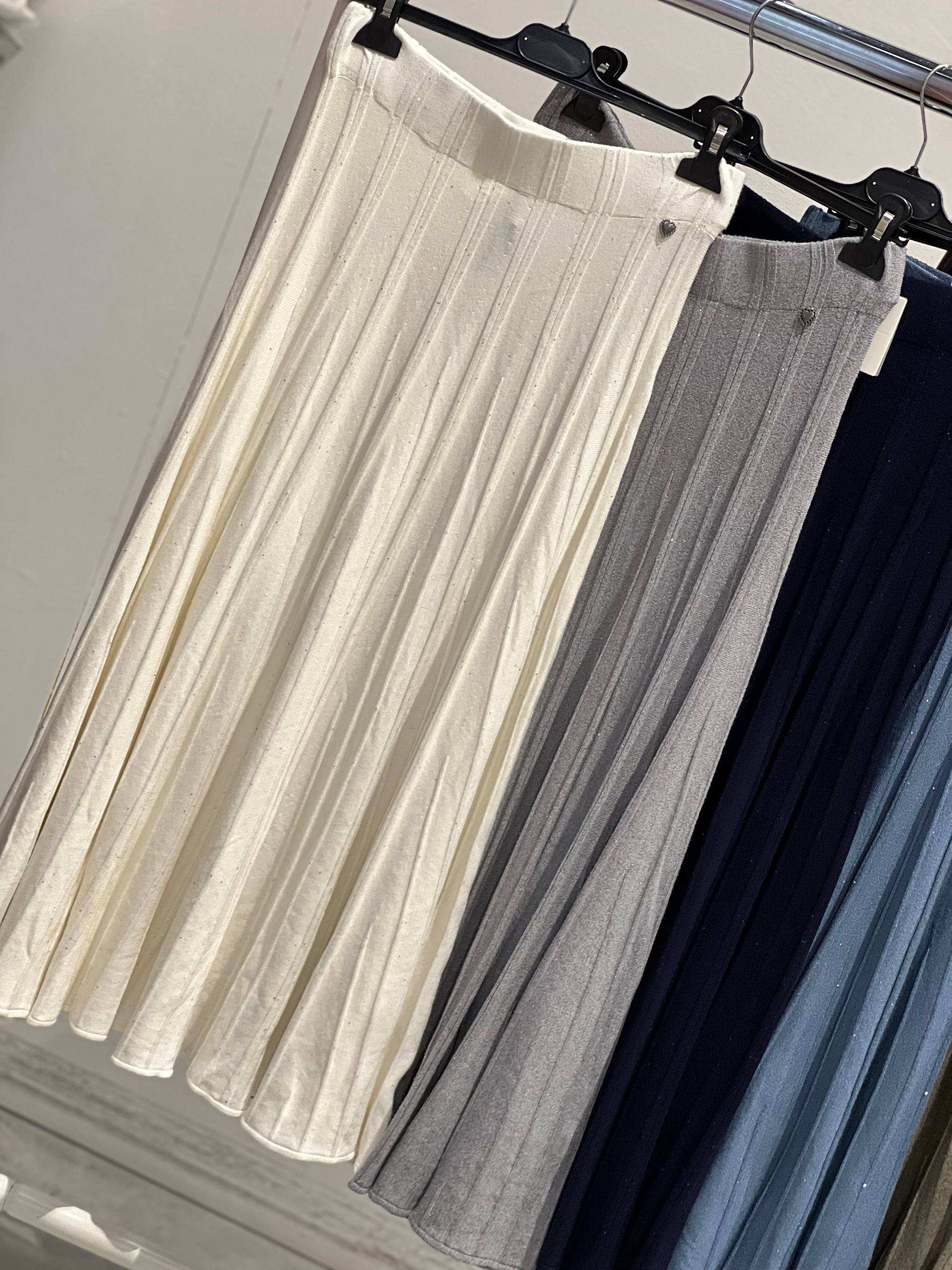 Amelie Follies (Michelle)