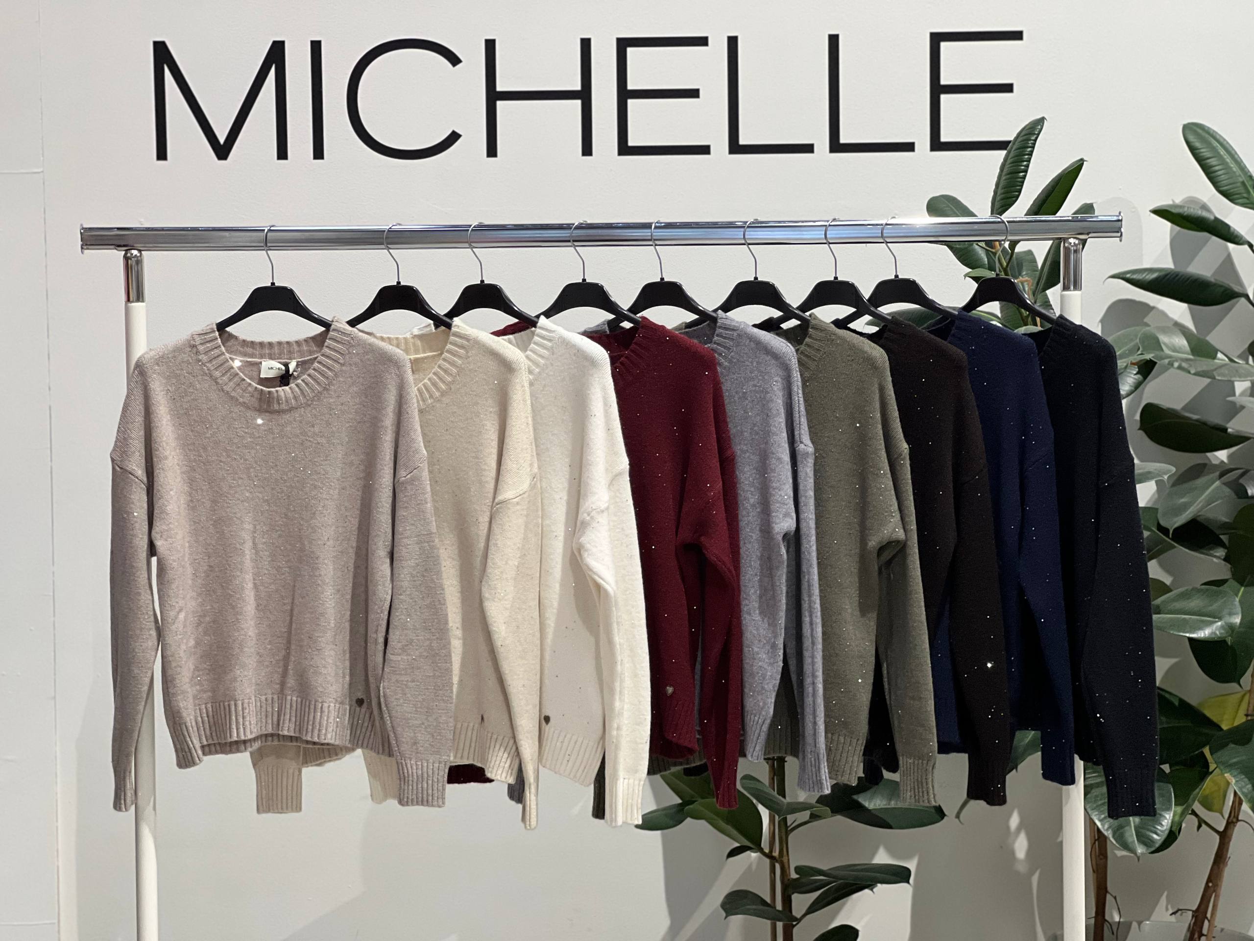 Amelie Follies (Michelle)