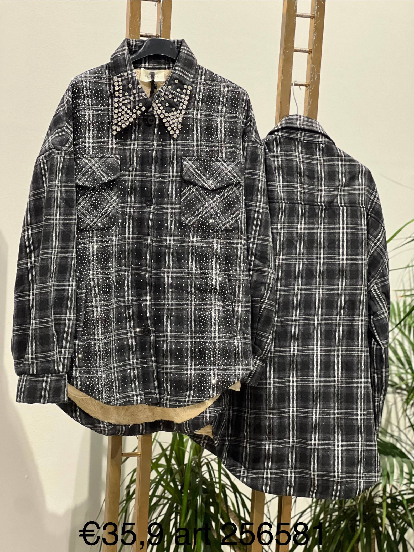 Amelie Follies (Michelle)