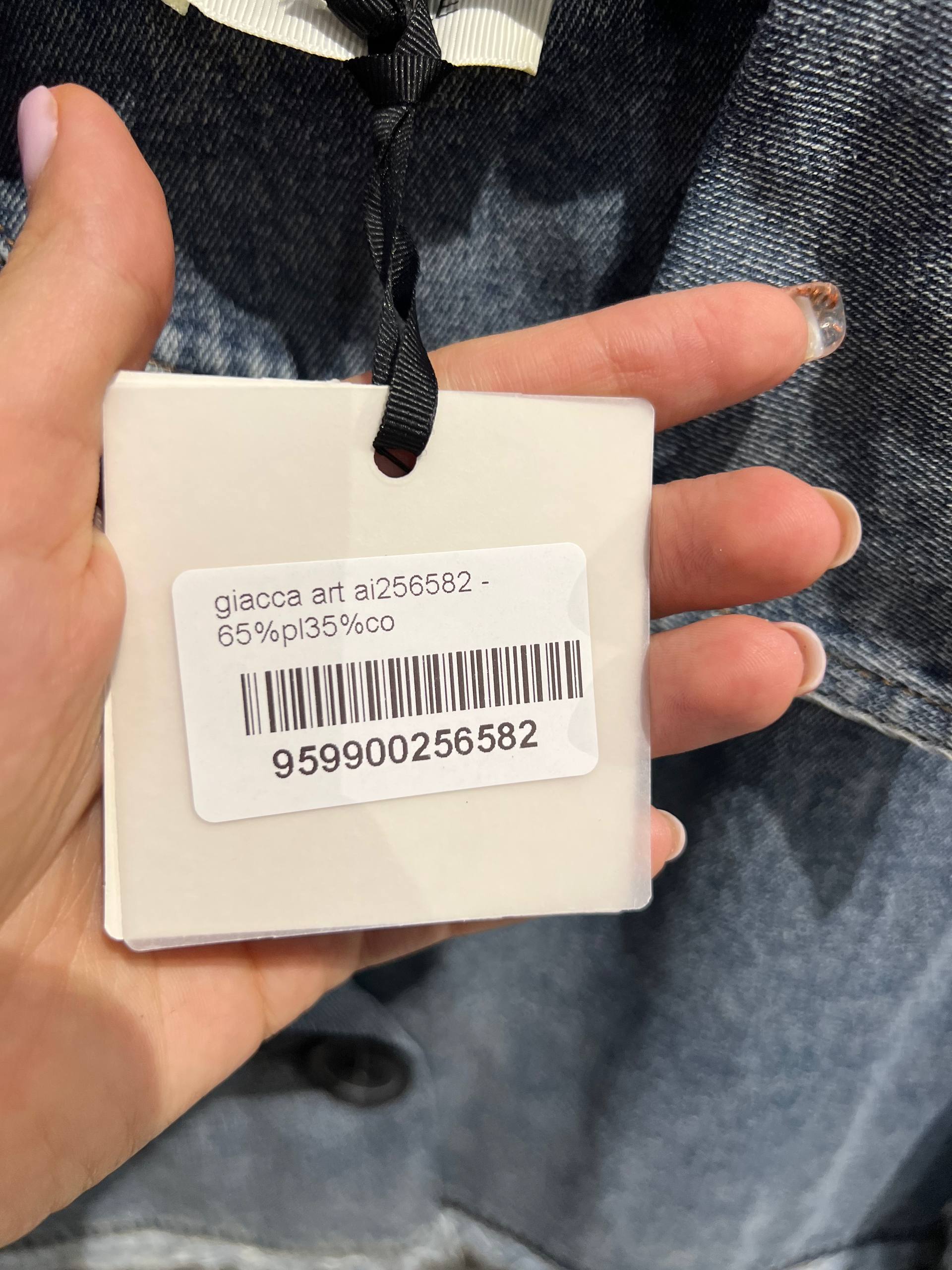 Amelie Follies (Michelle)