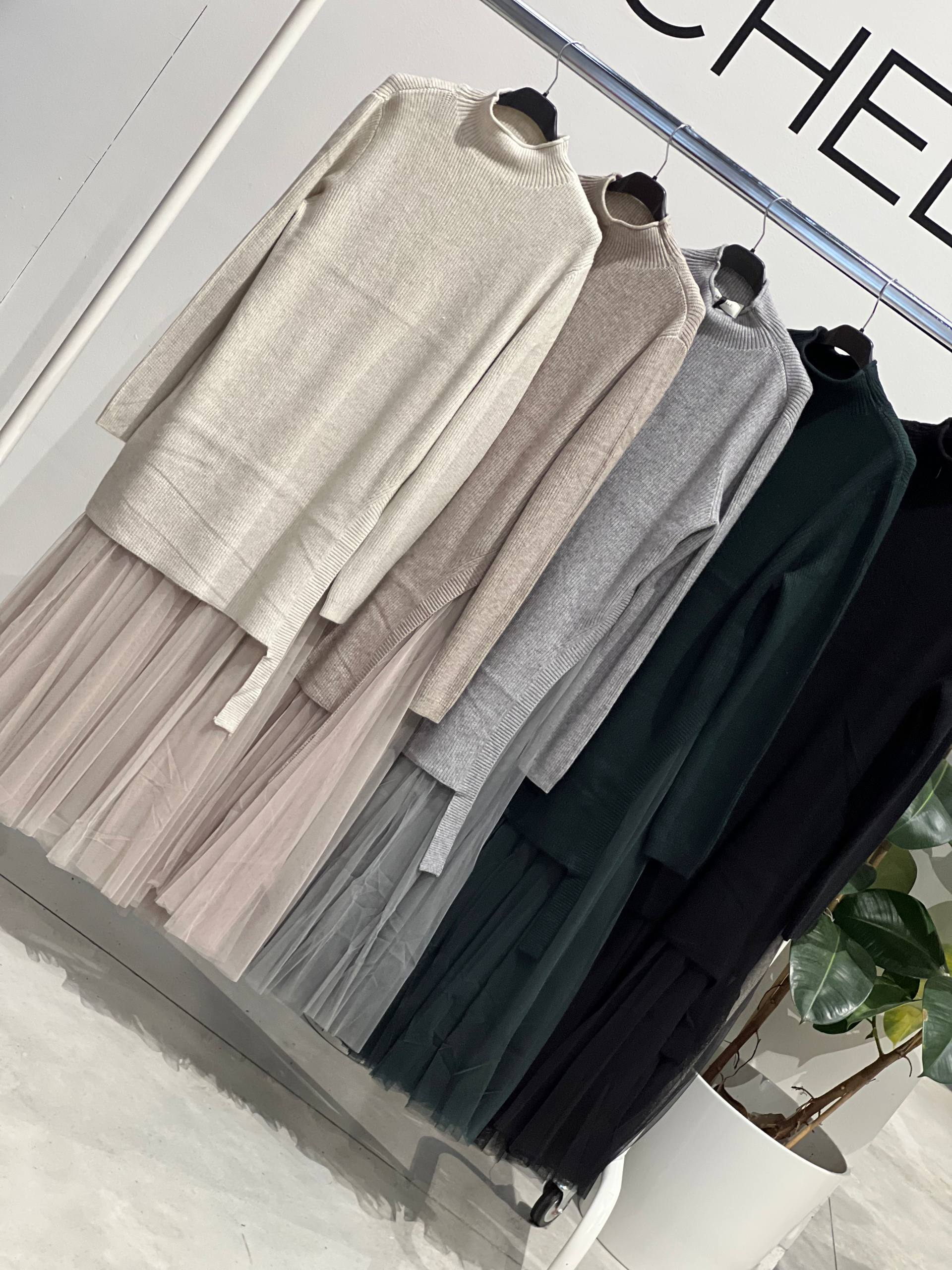 Amelie Follies (Michelle)