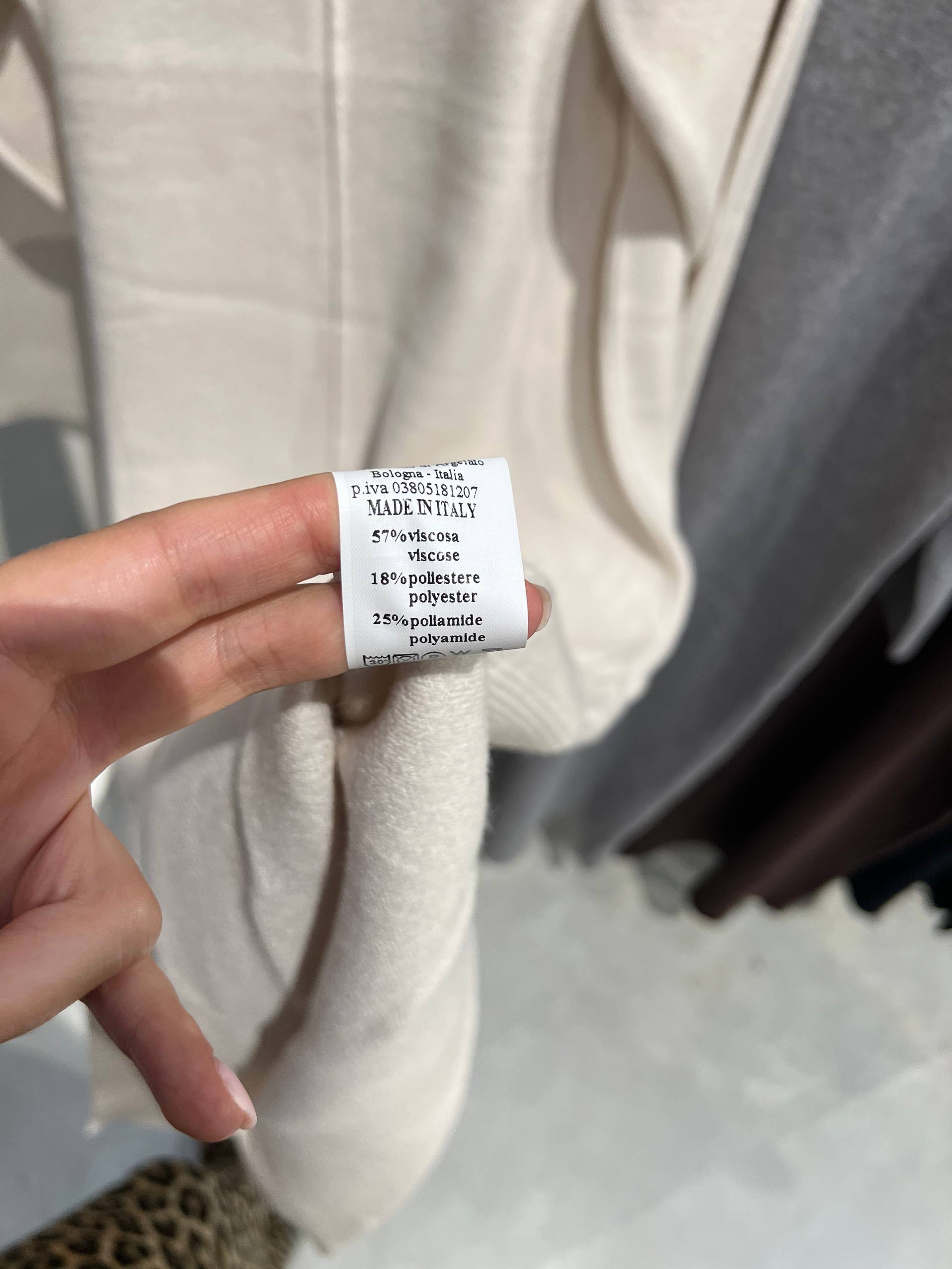 Amelie Follies (Michelle)