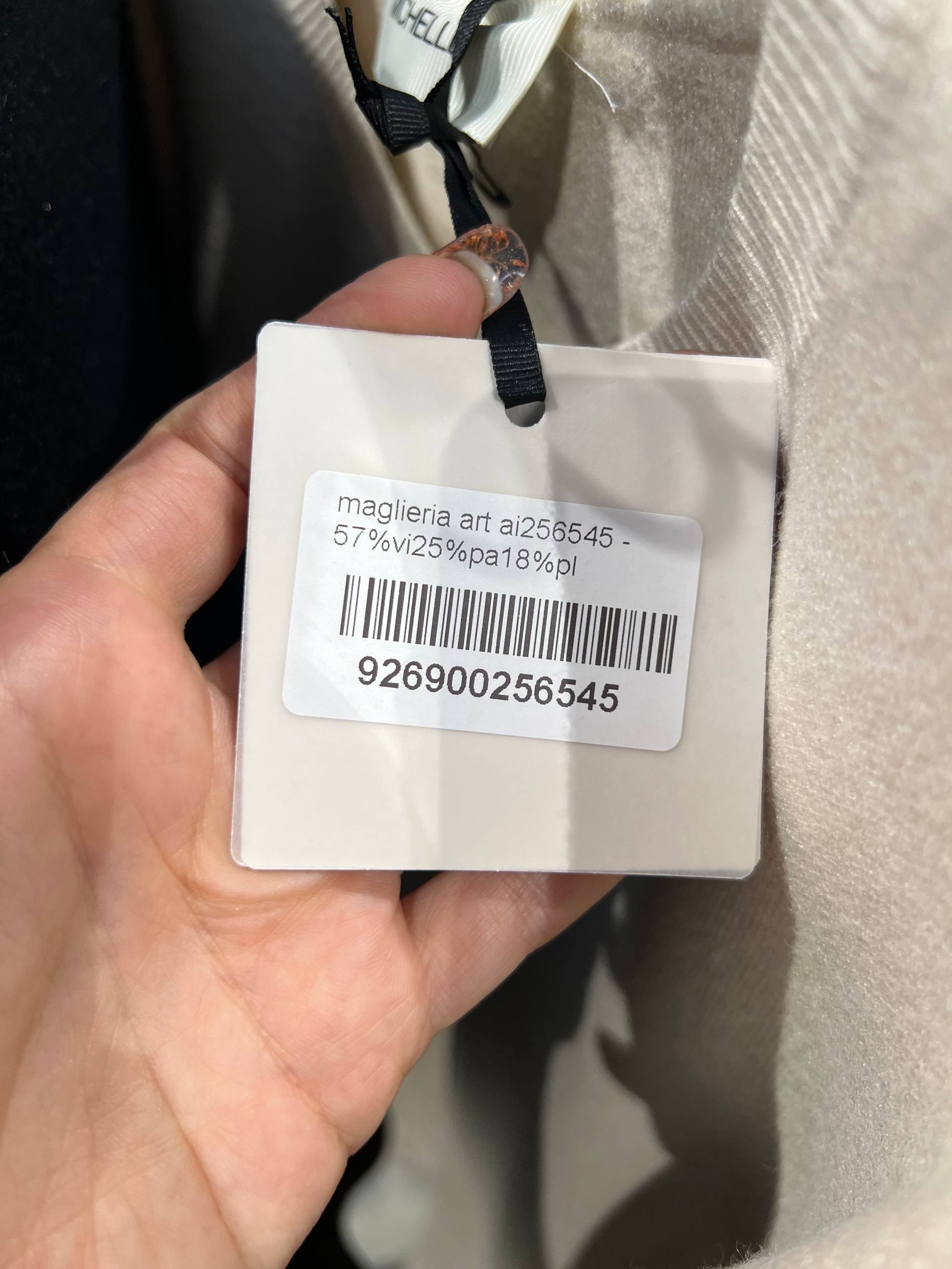 Amelie Follies (Michelle)