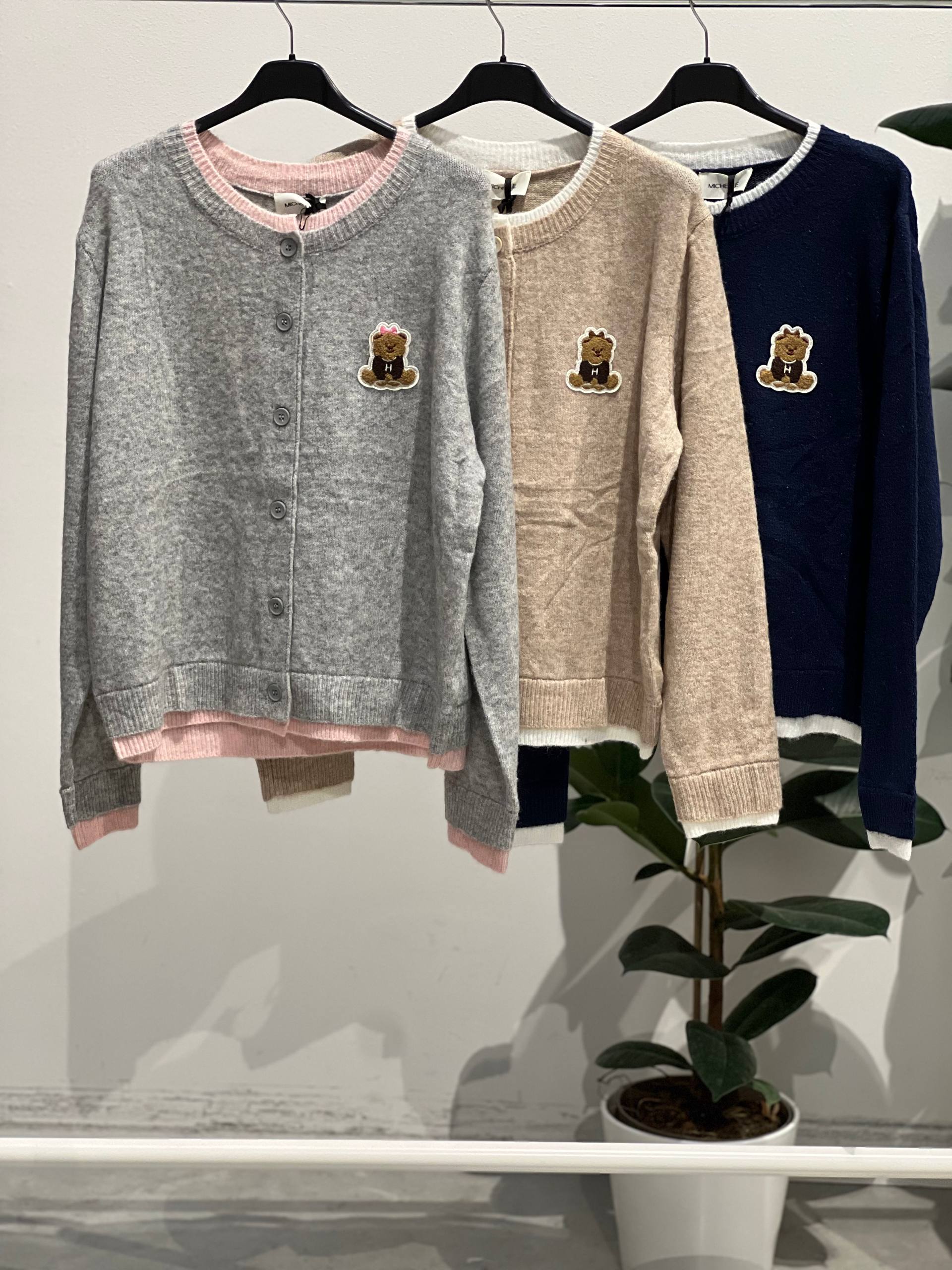 Amelie Follies (Michelle)