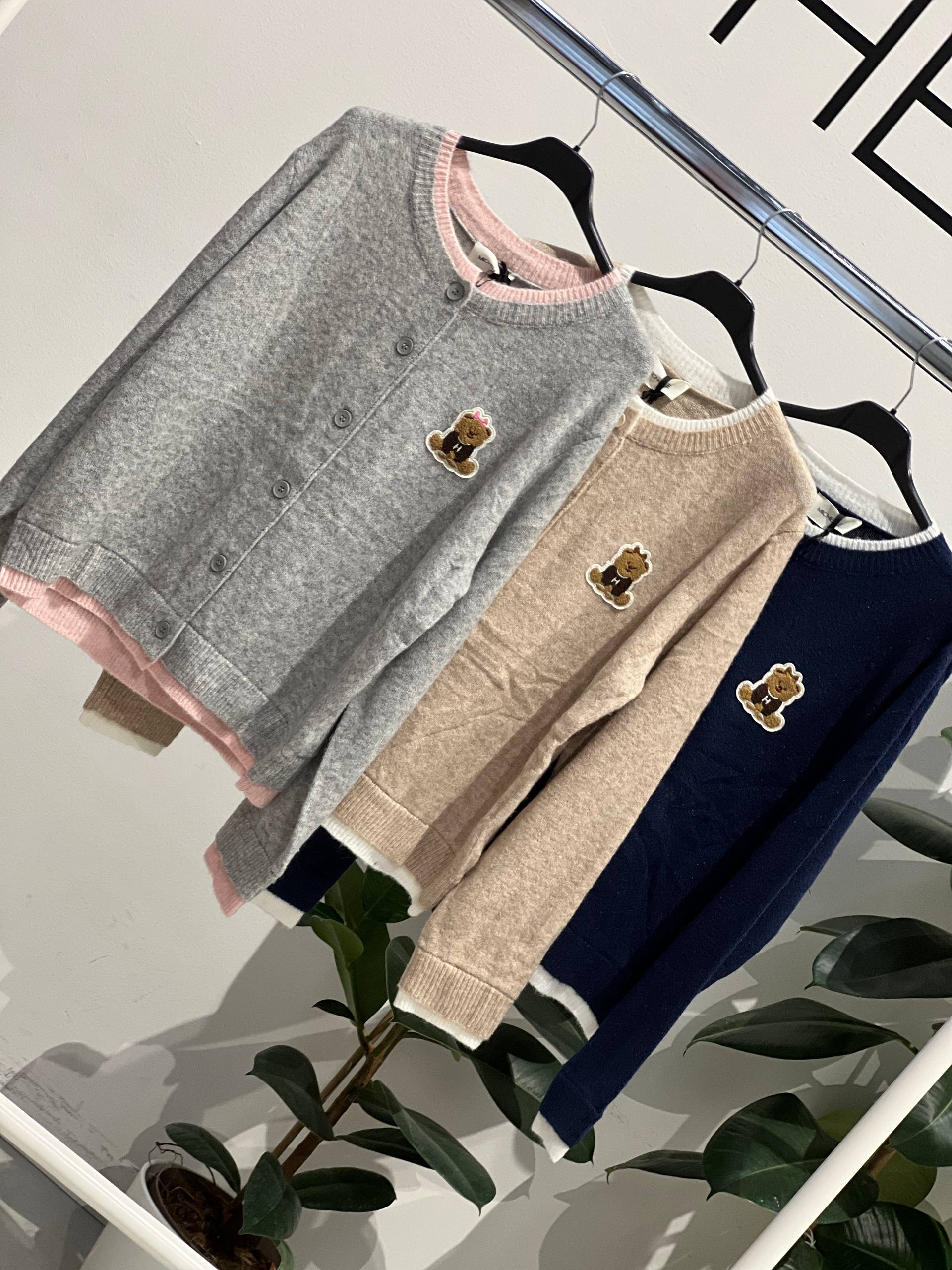 Amelie Follies (Michelle)