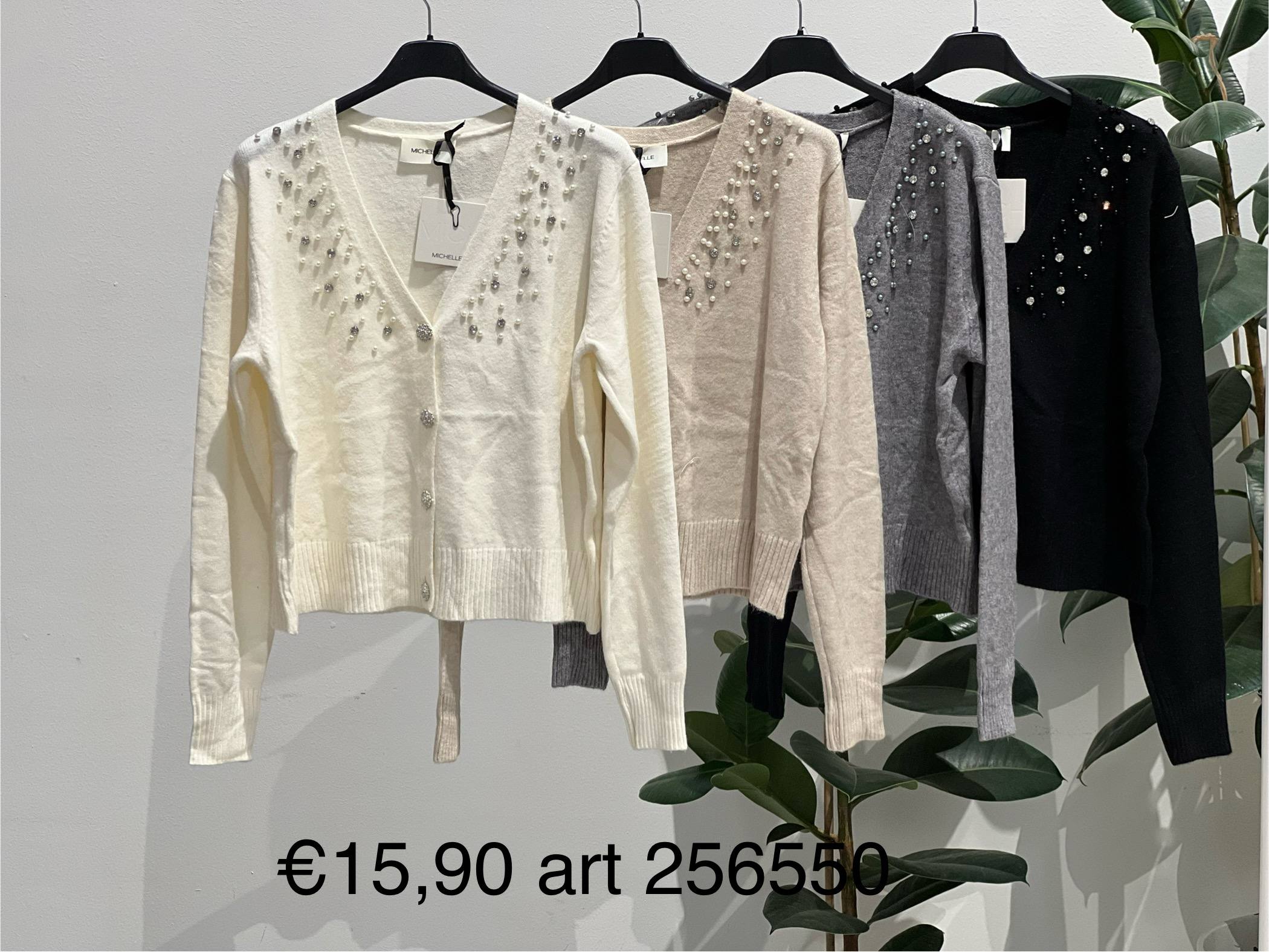 Amelie Follies (Michelle)