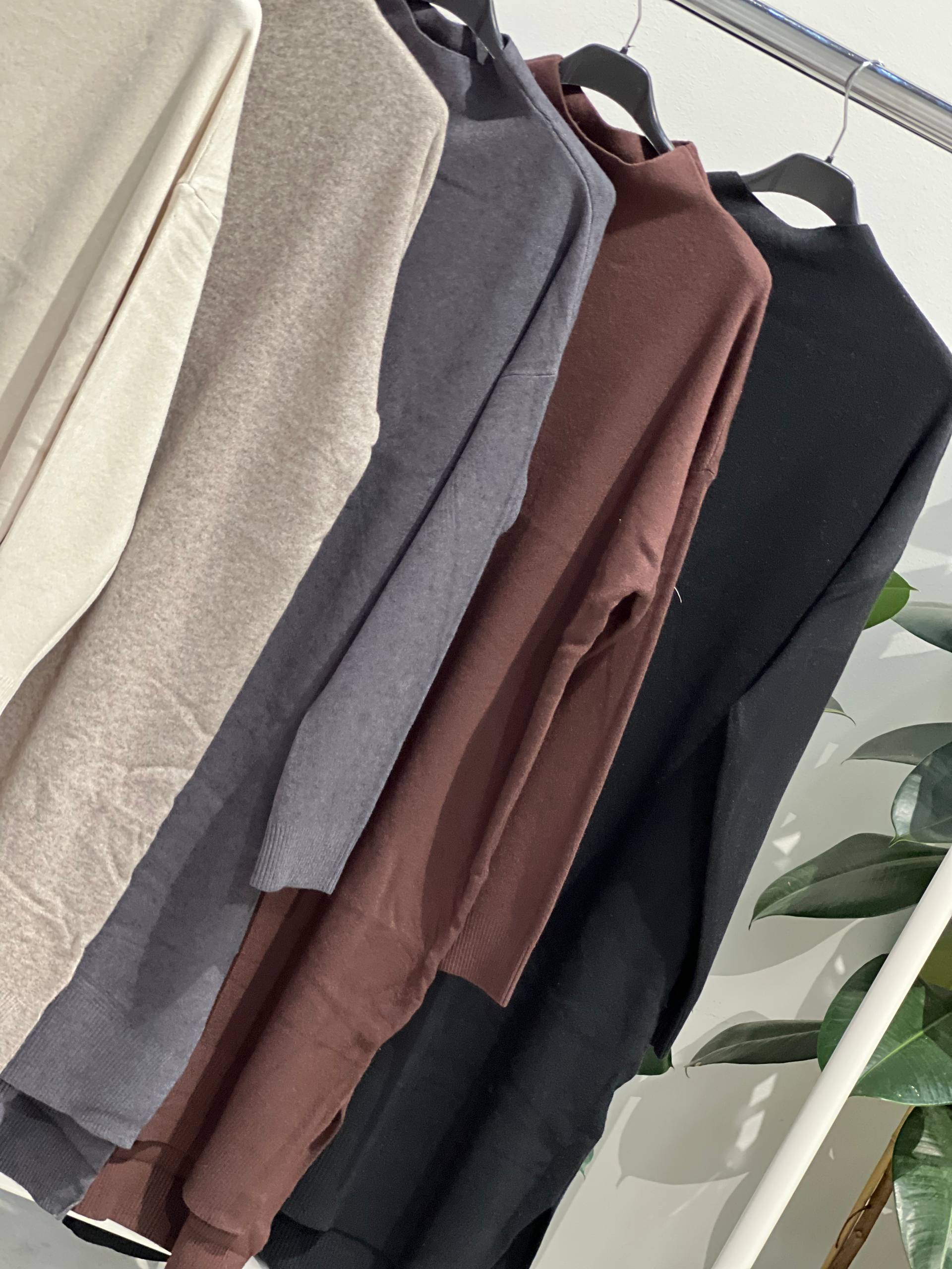 Amelie Follies (Michelle)