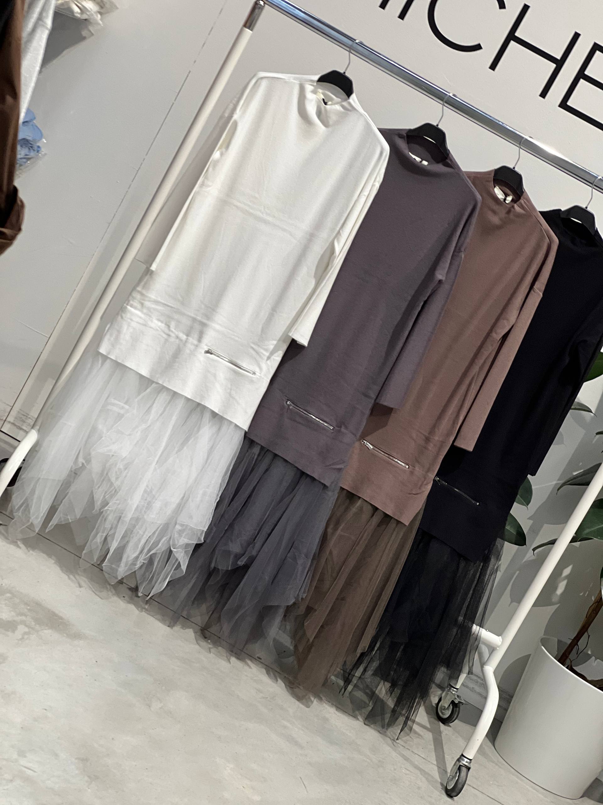 Amelie Follies (Michelle)