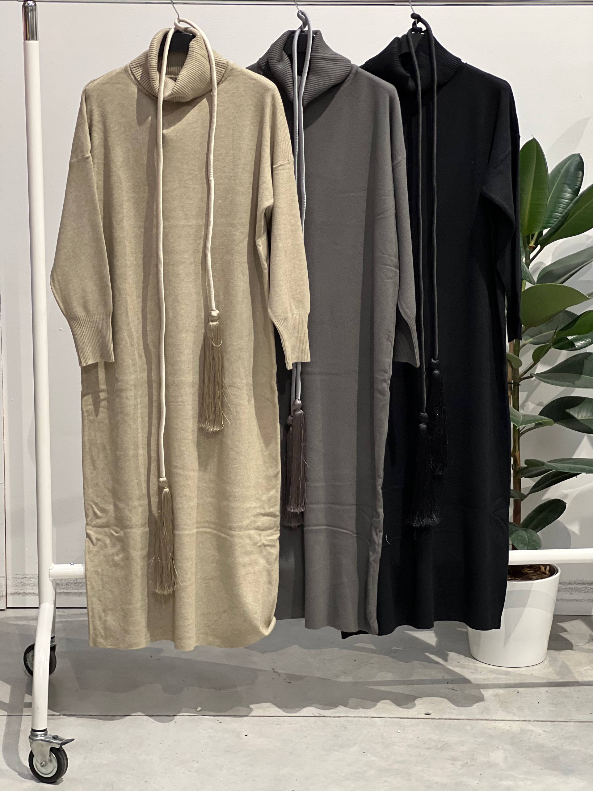 Amelie Follies (Michelle) Фото Amelie Follies (Michelle)