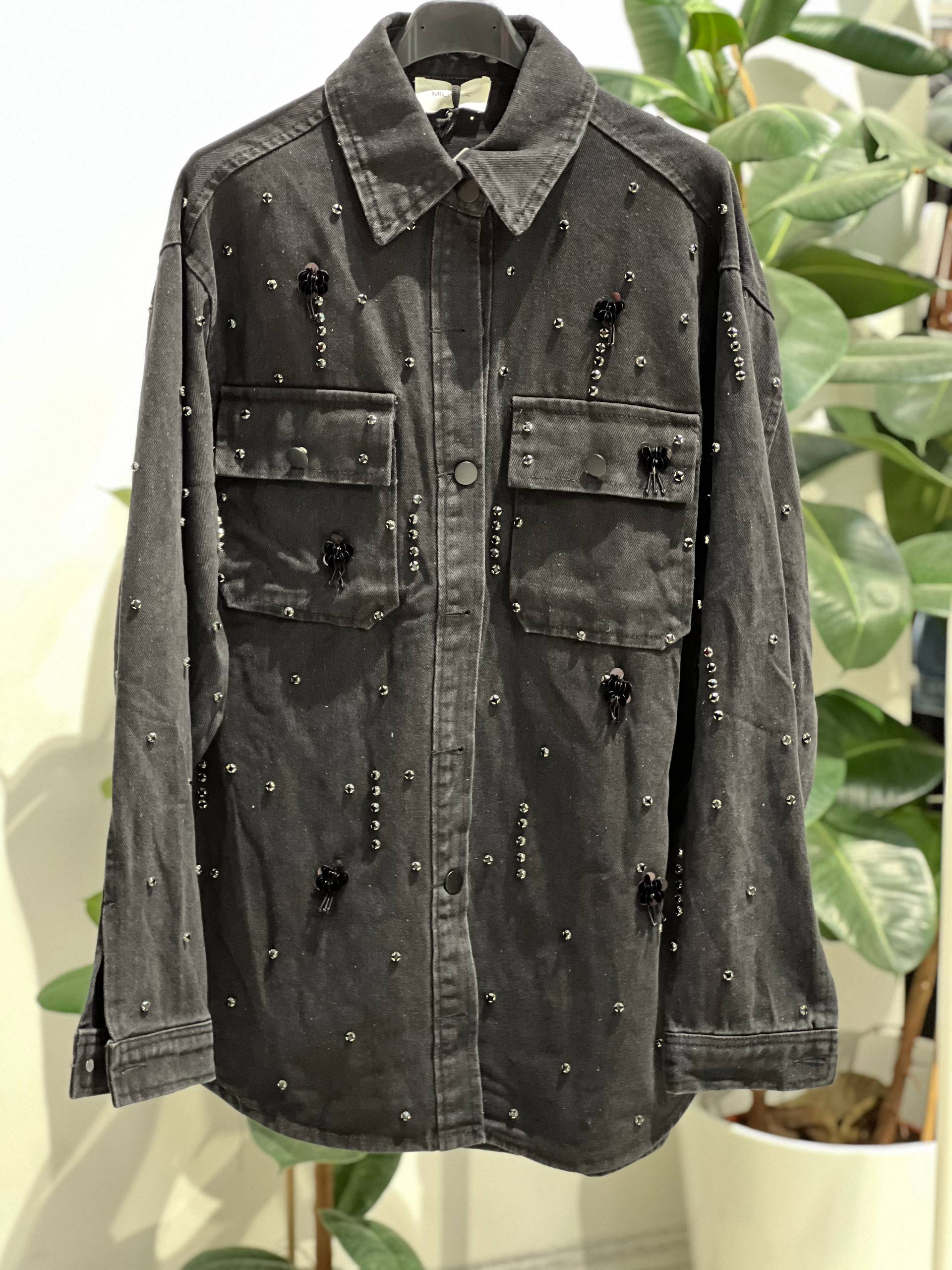 Amelie Follies (Michelle)