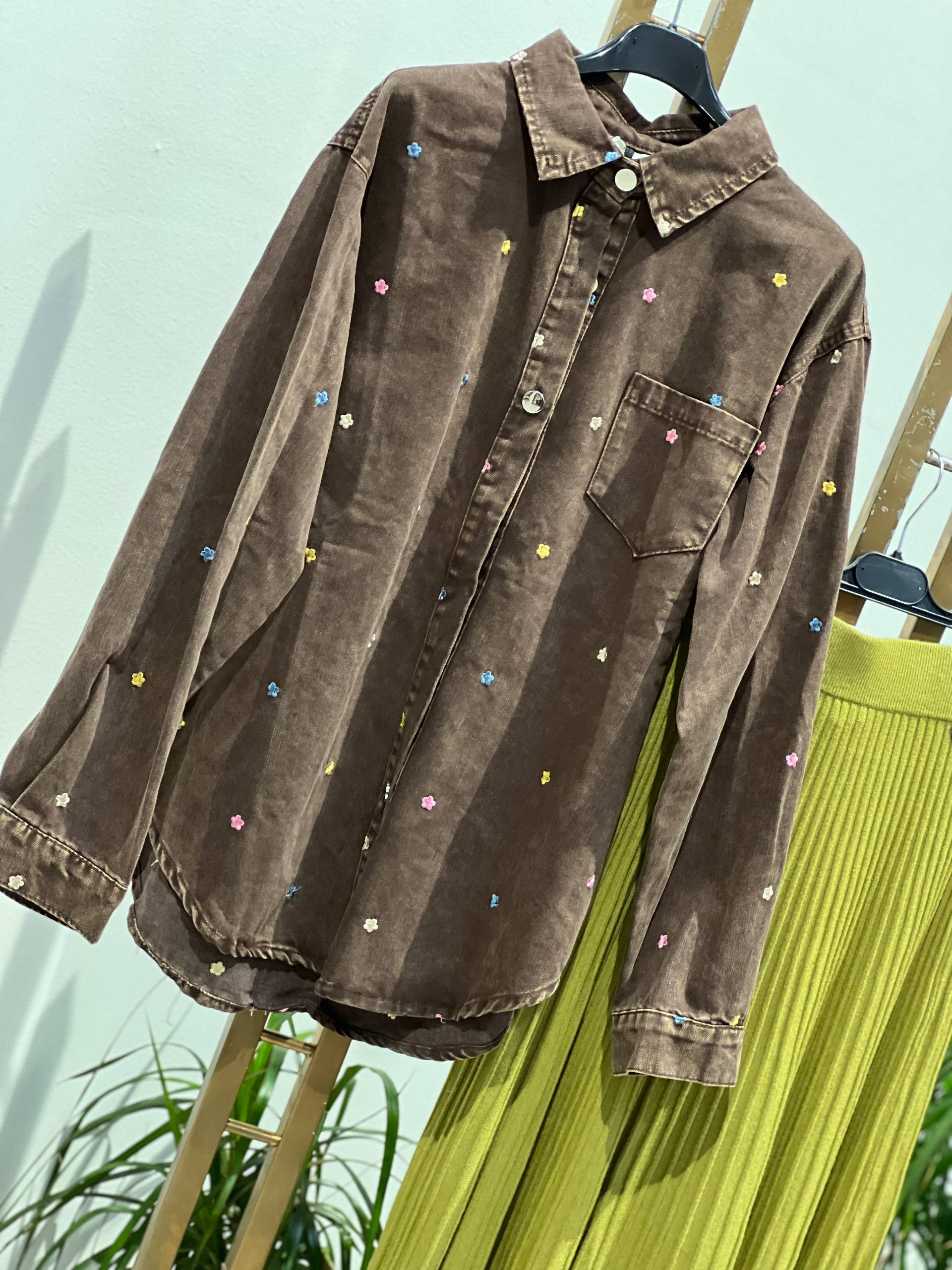 Amelie Follies (Michelle)