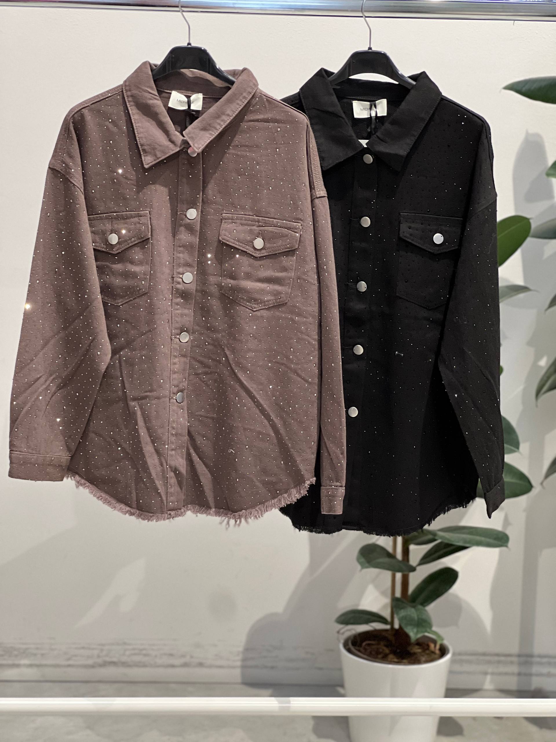 Amelie Follies (Michelle)