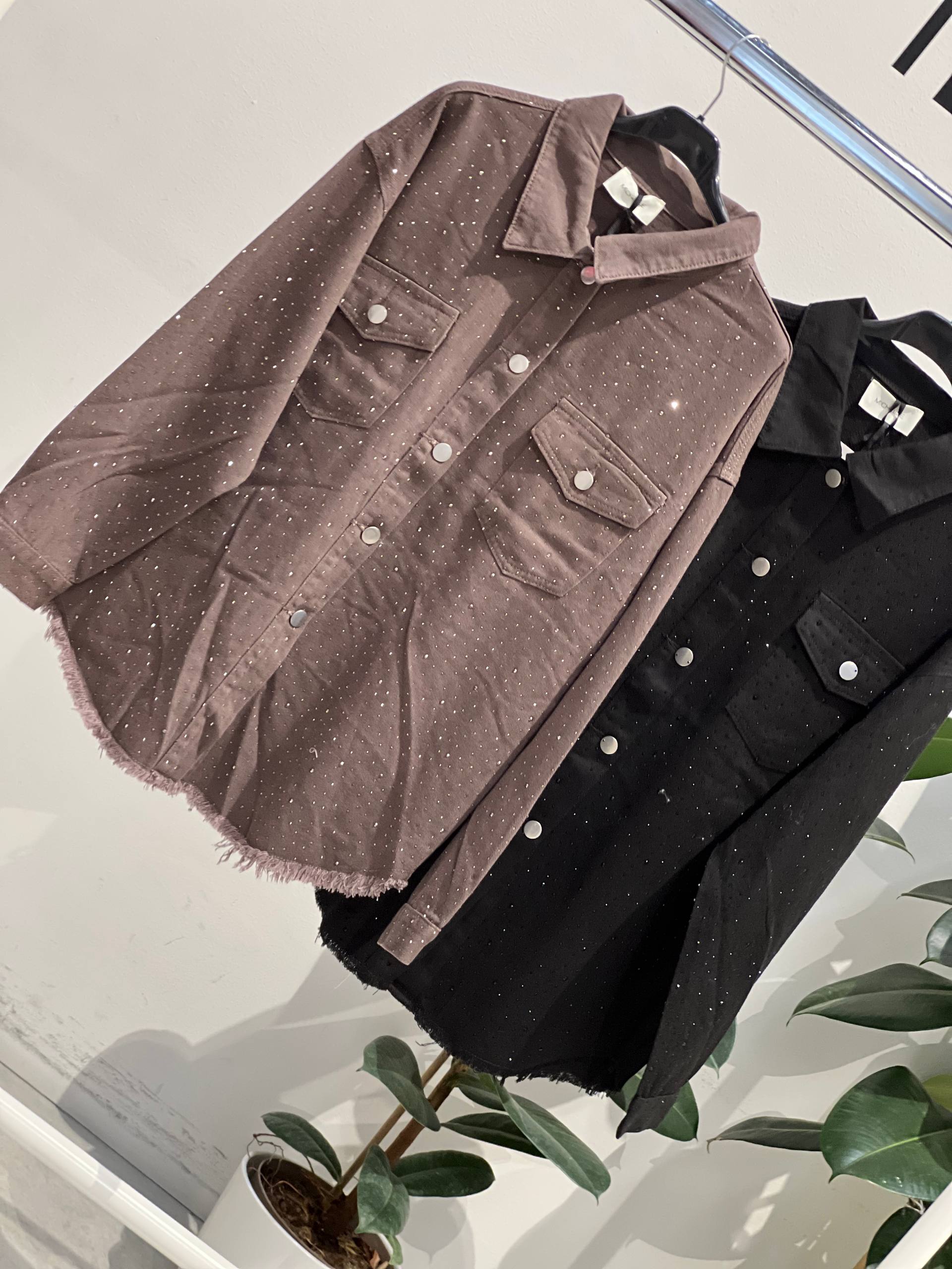 Amelie Follies (Michelle)