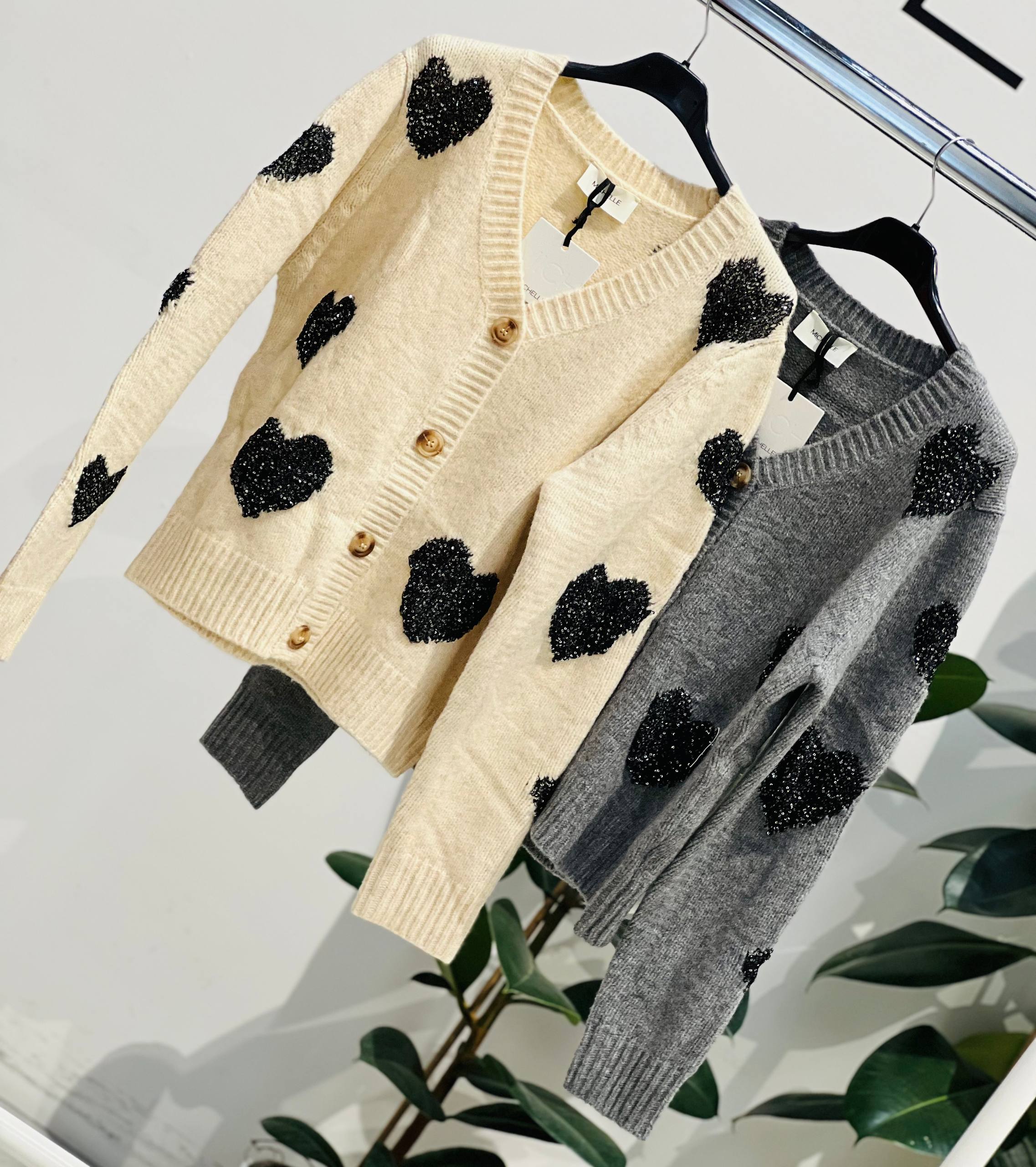 Amelie Follies (Michelle)