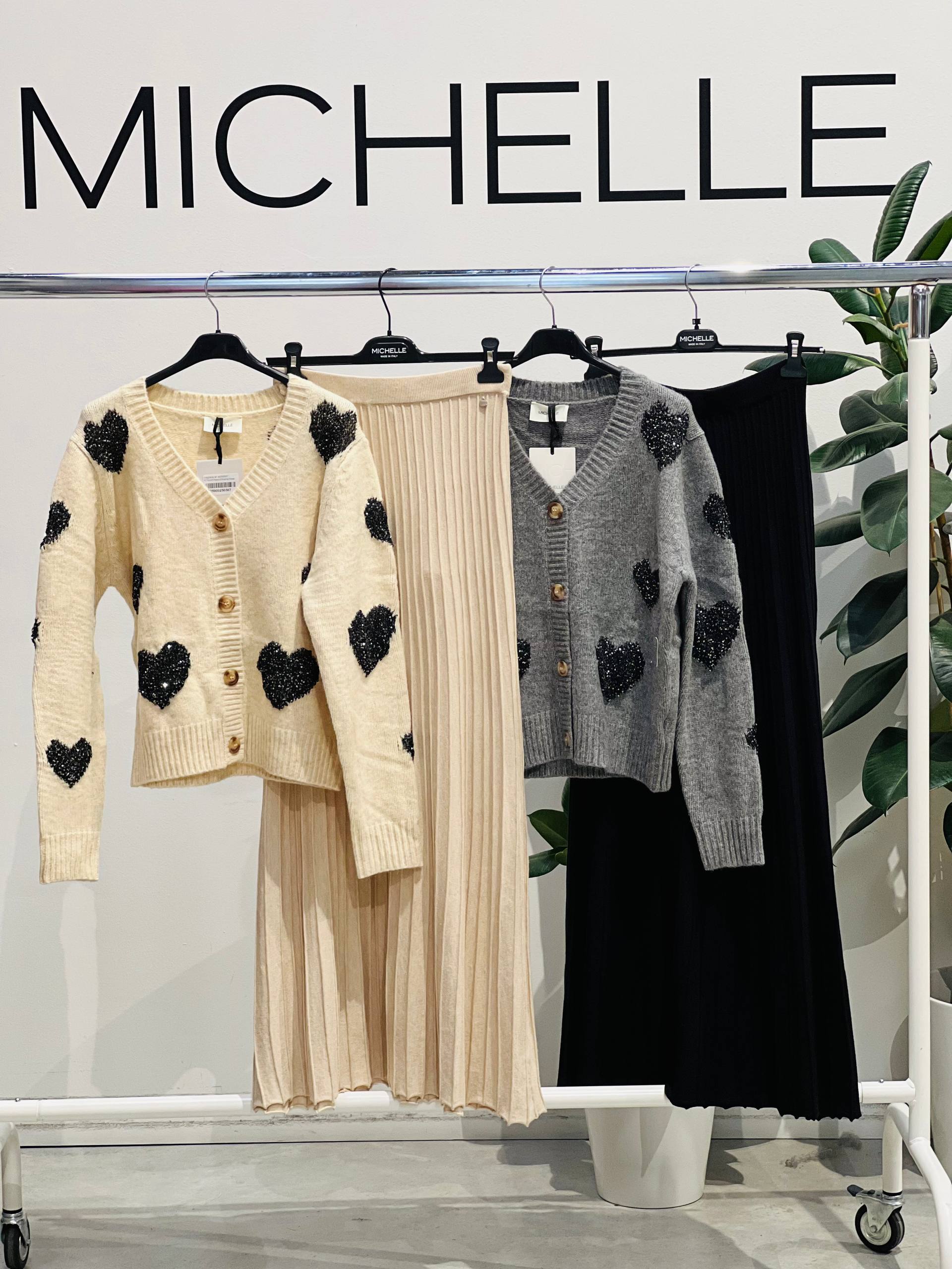 Amelie Follies (Michelle)