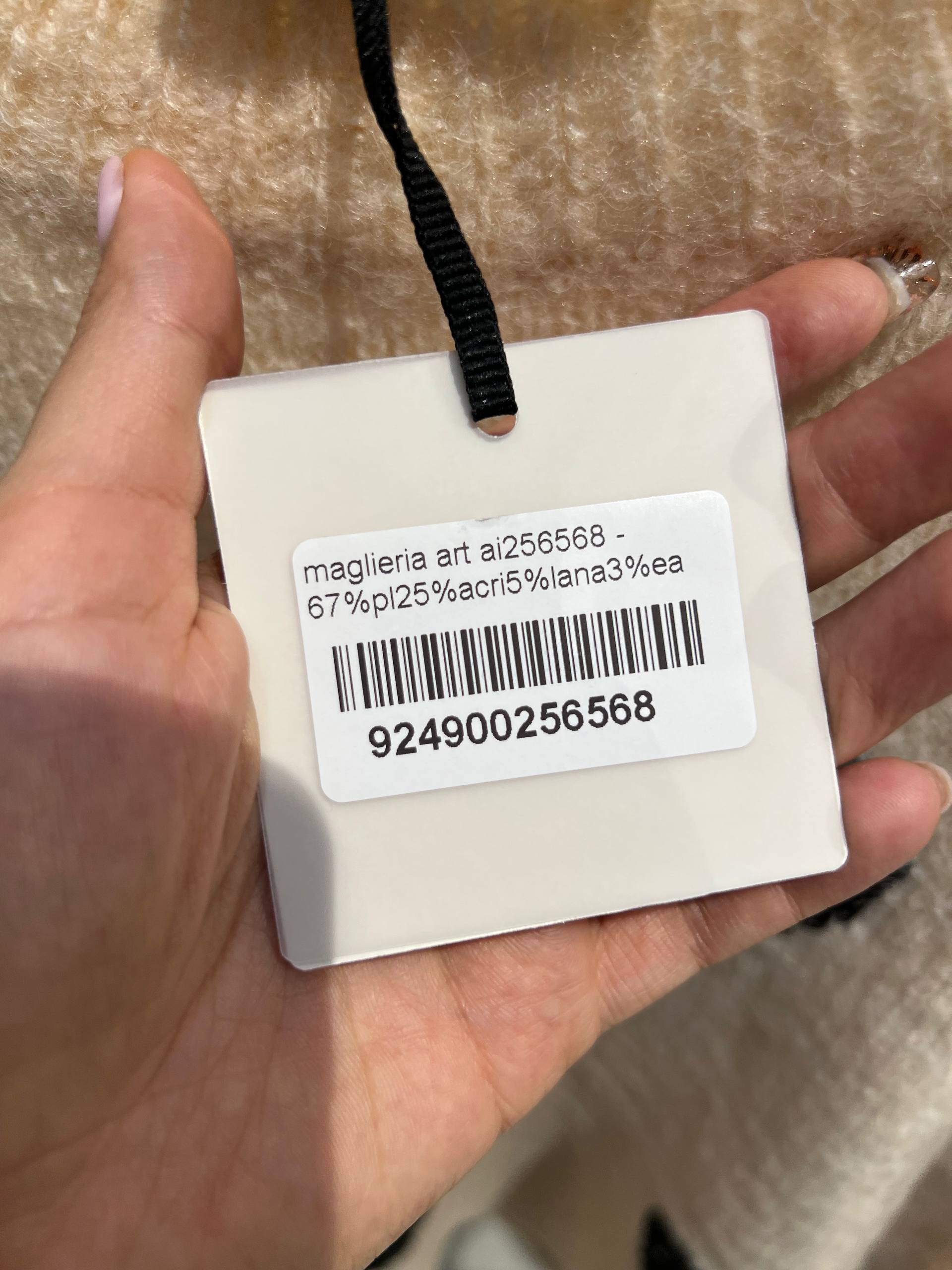 Amelie Follies (Michelle)