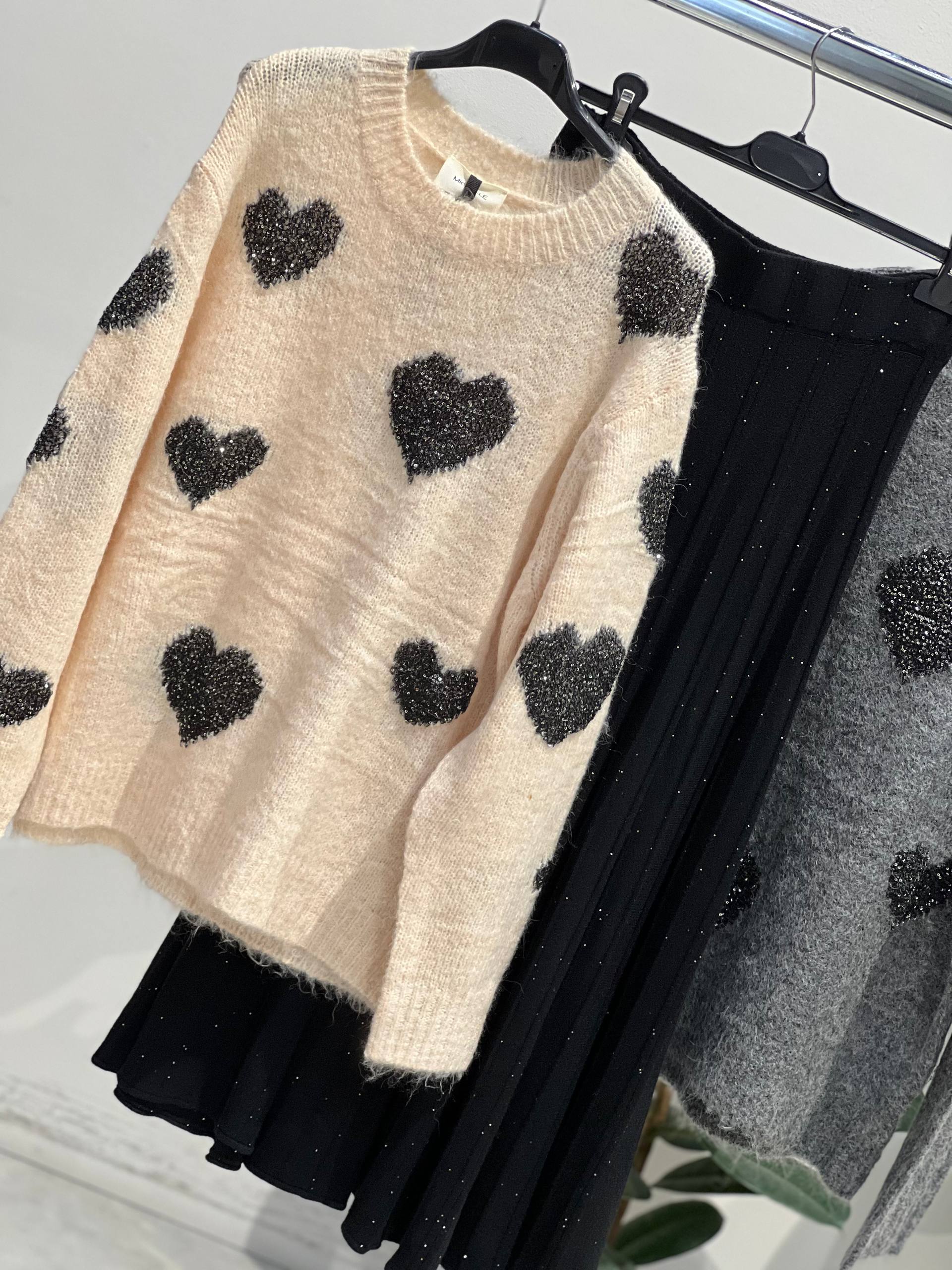 Amelie Follies (Michelle)