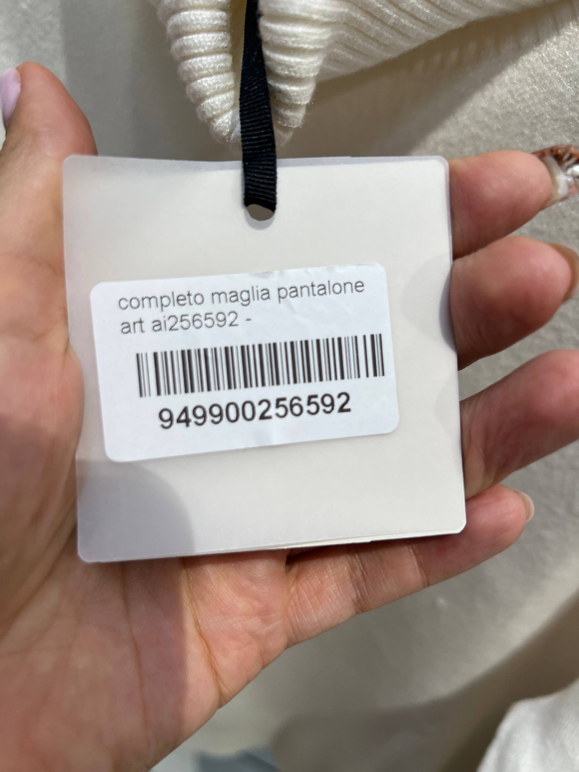 Amelie Follies (Michelle)