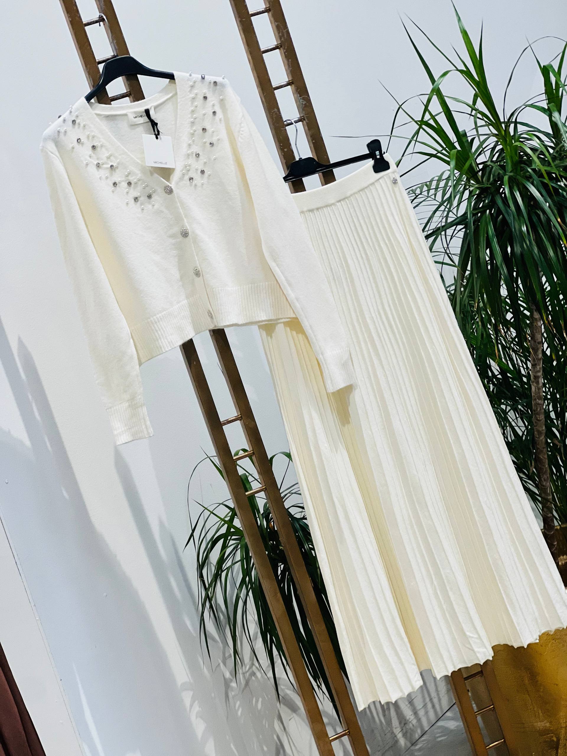 Amelie Follies (Michelle)