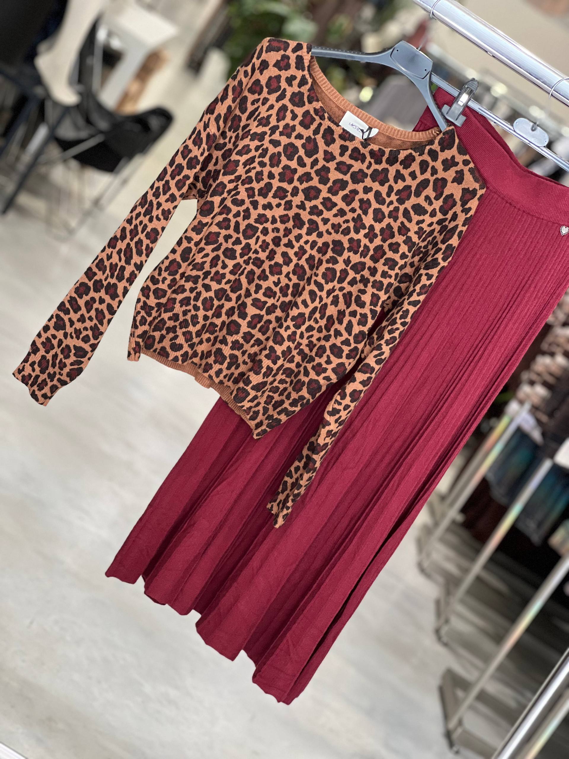 Amelie Follies (Michelle)