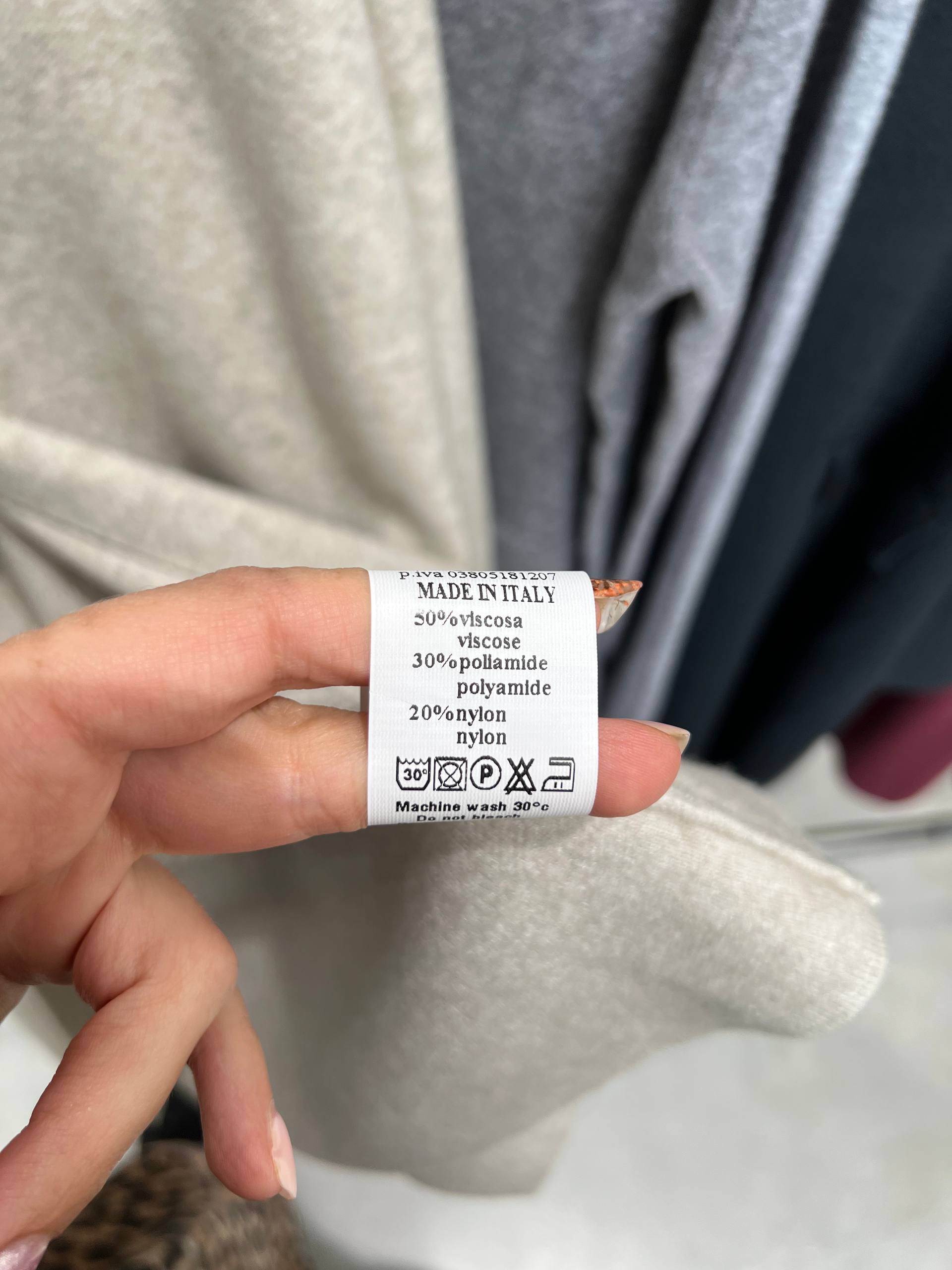 Amelie Follies (Michelle)