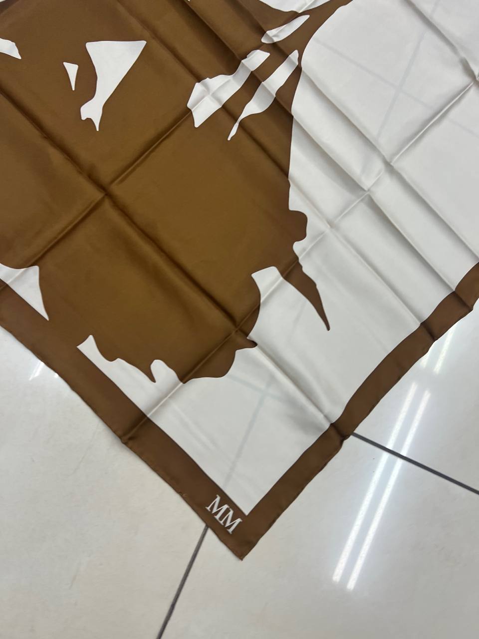 Outlet Фото Outlet