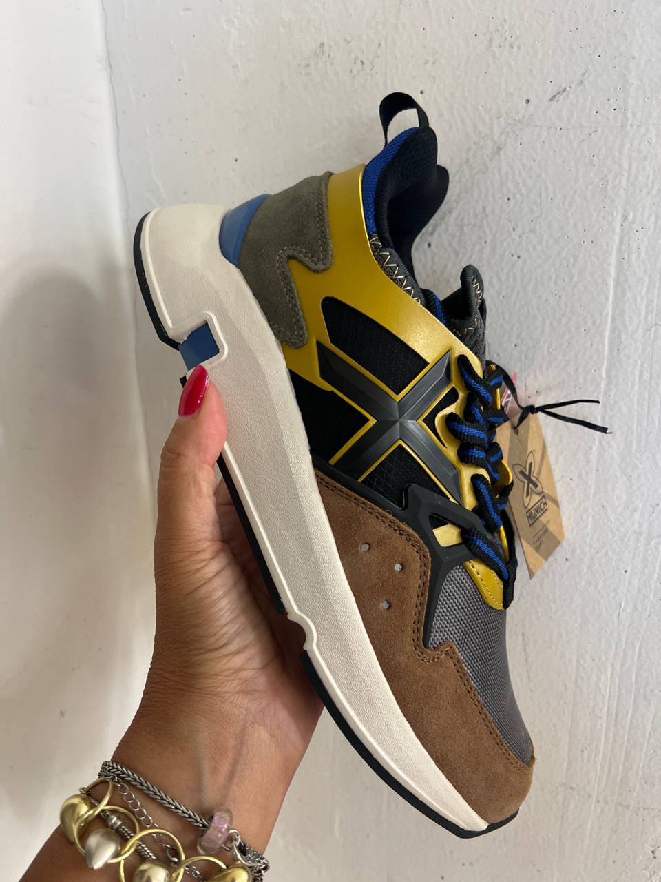 Outlet Фото Outlet