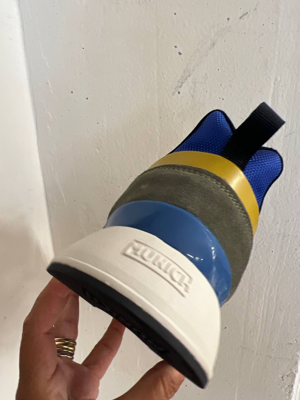 Outlet Фото Outlet