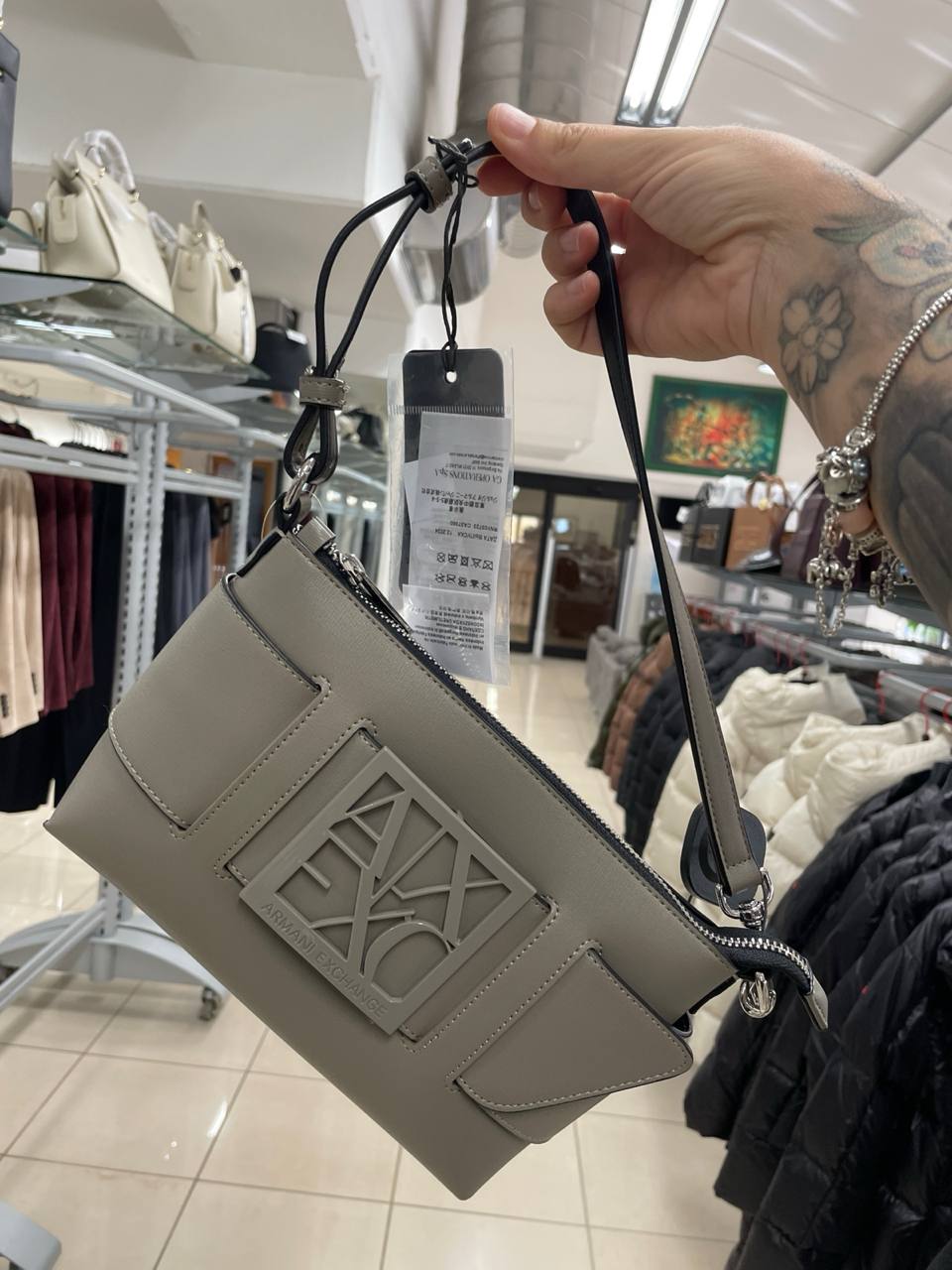 Outlet Фото Outlet