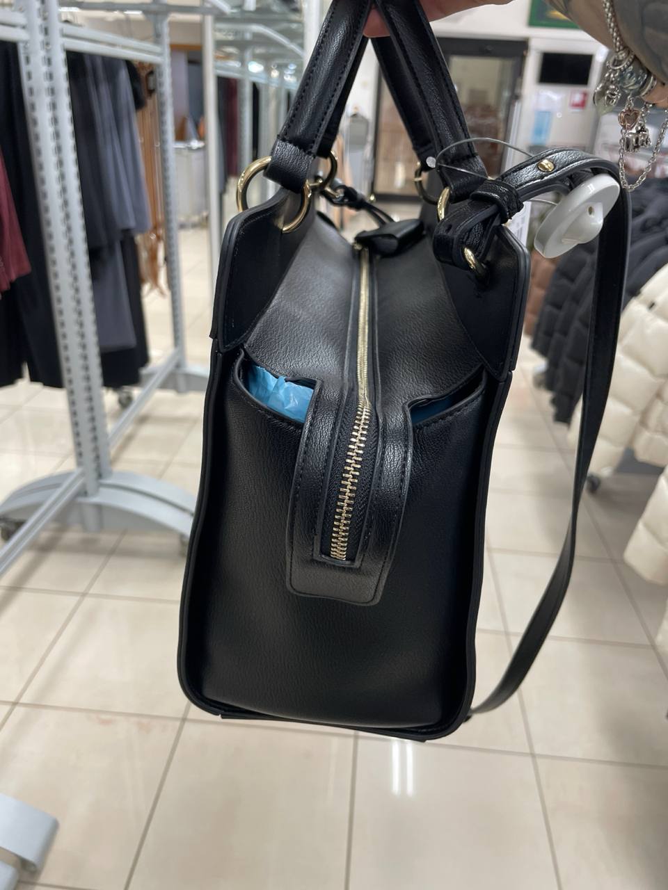 Outlet Фото Outlet