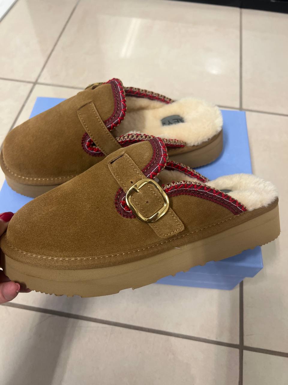 Outlet Фото Outlet