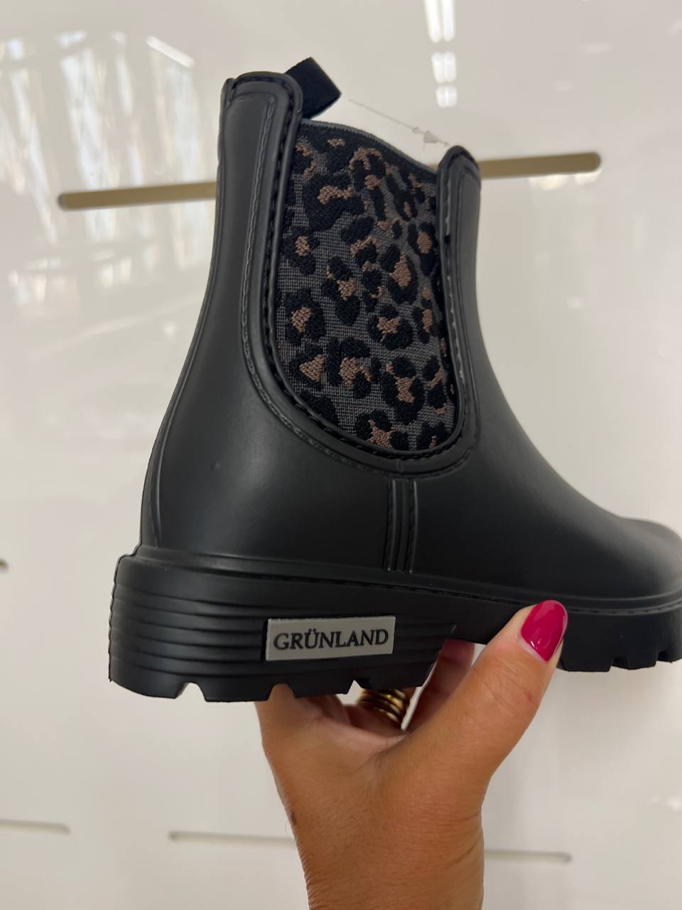 Итальянская одежда, бренд Outlet, арт. 73923410