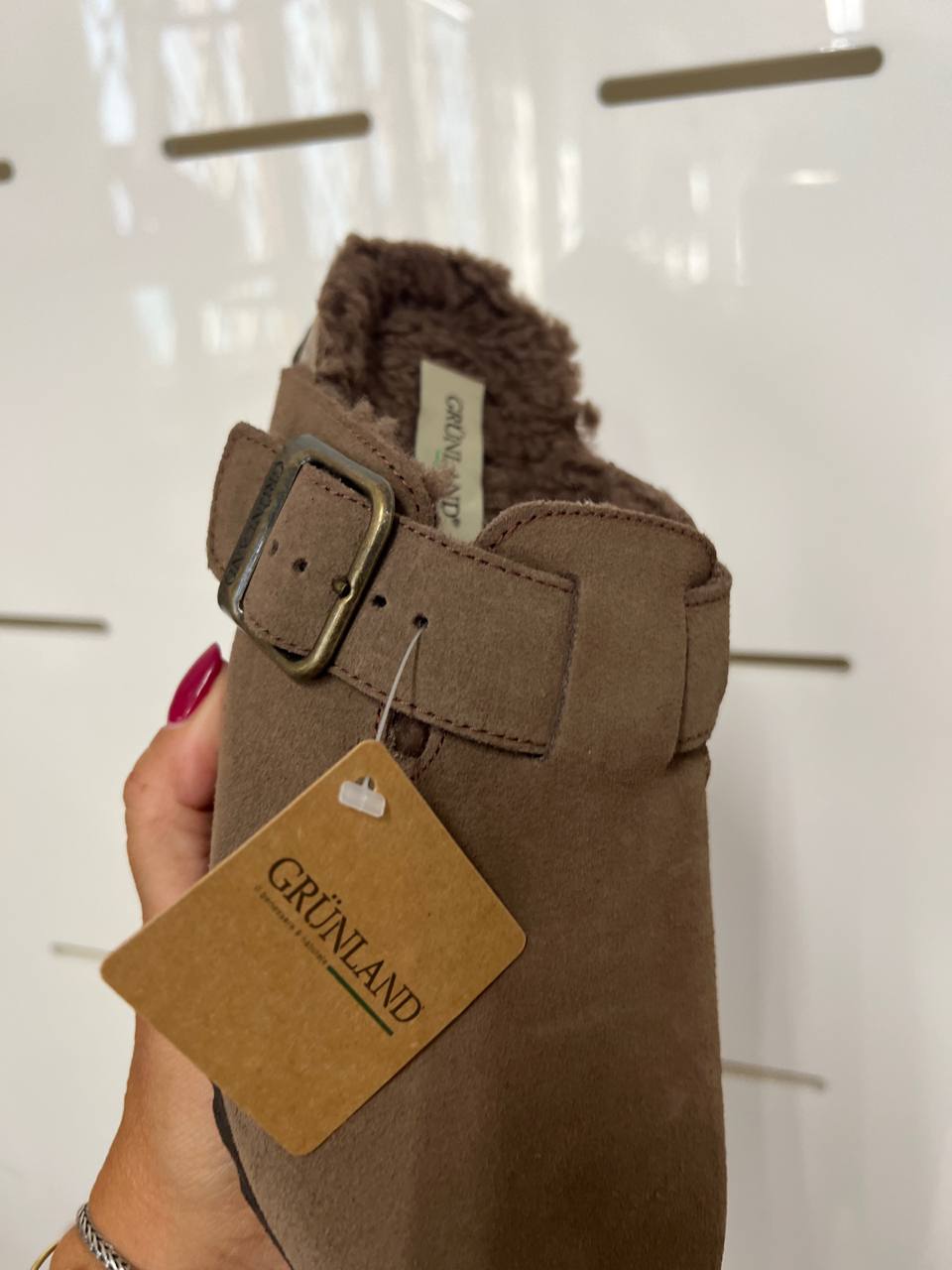Итальянская одежда, бренд Outlet, арт. 73923423