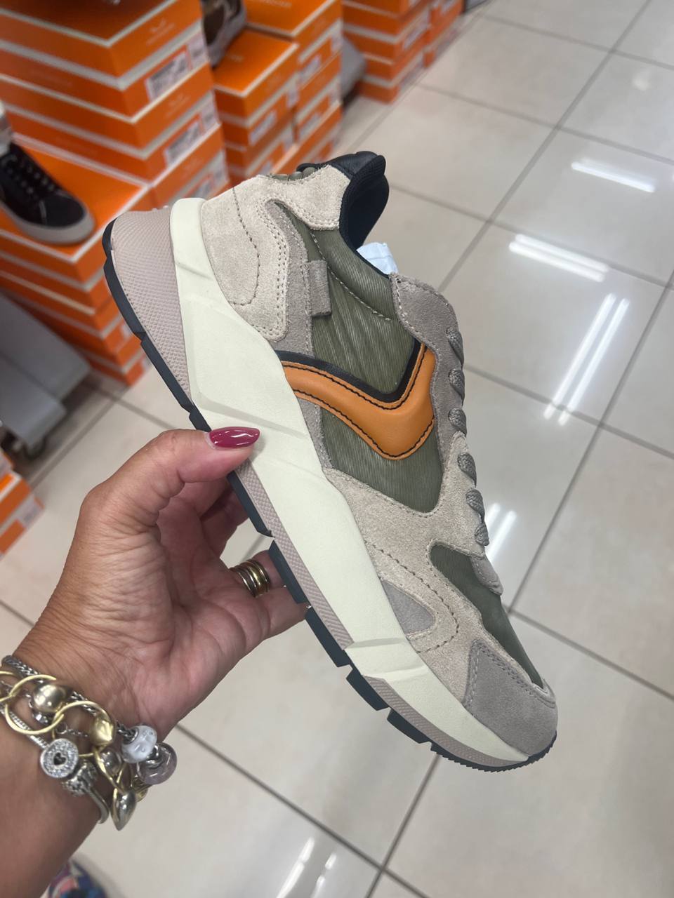 Фото Outlet